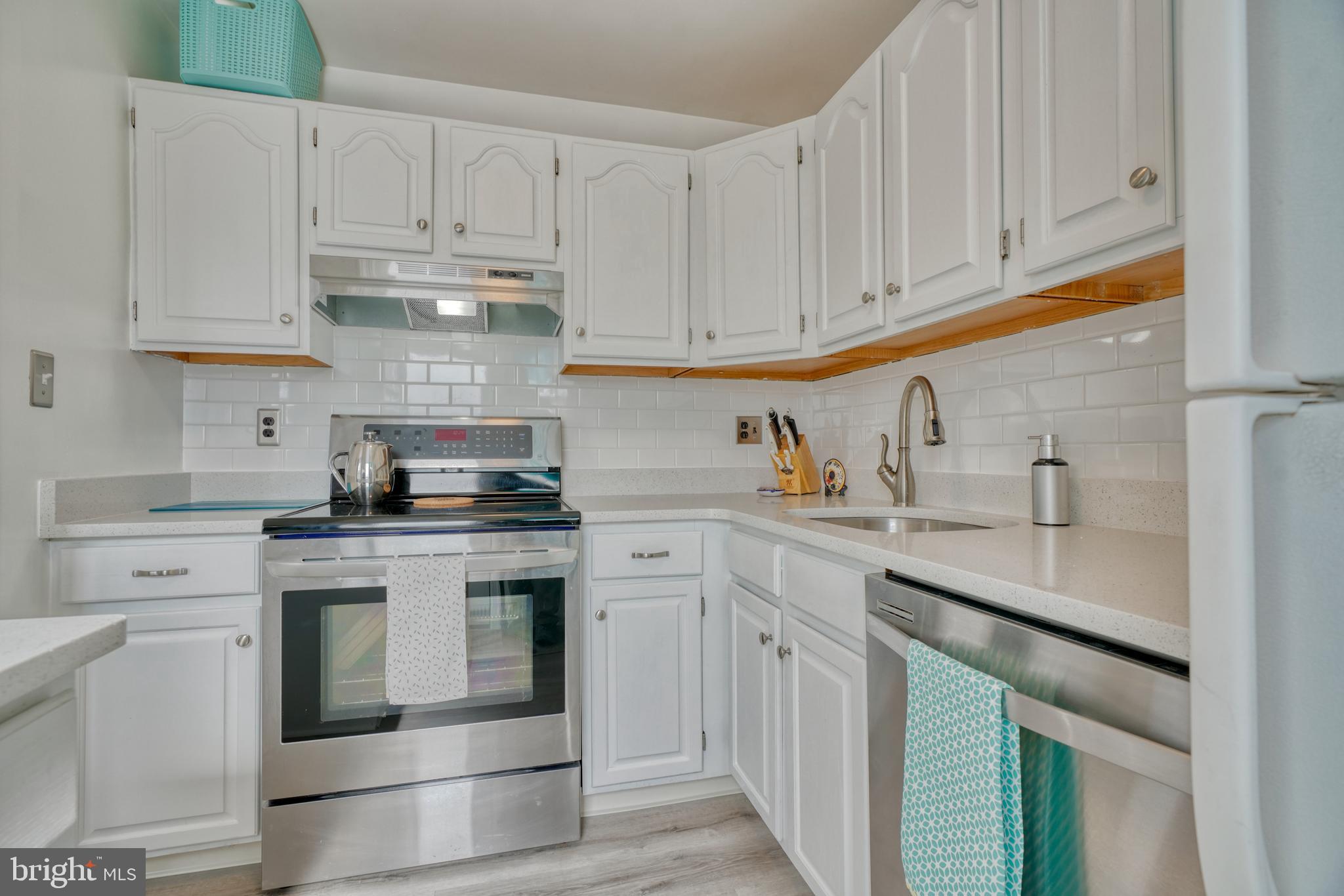 OAKLEIGH - Residential