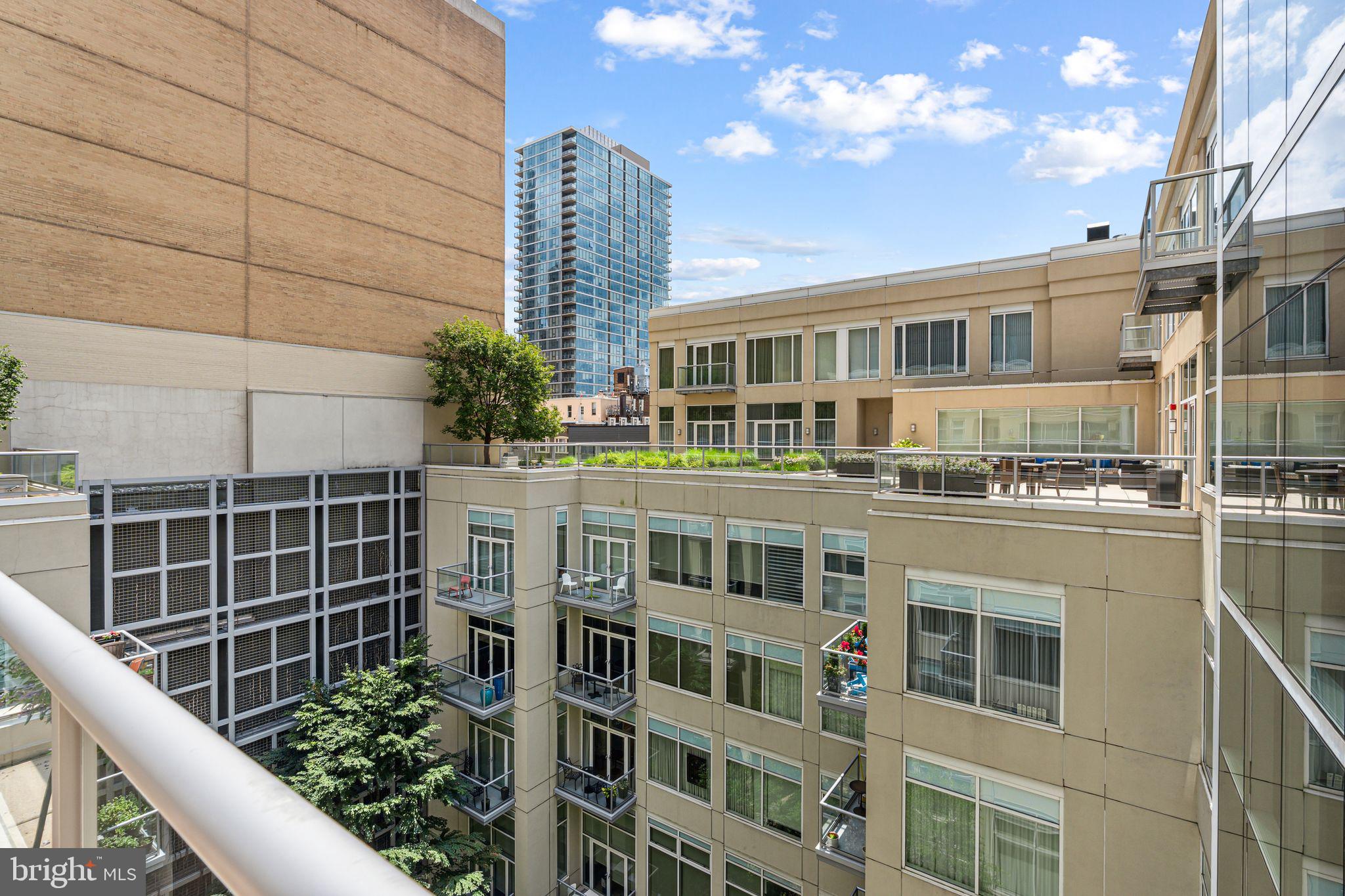 CENTER CITY - Residential