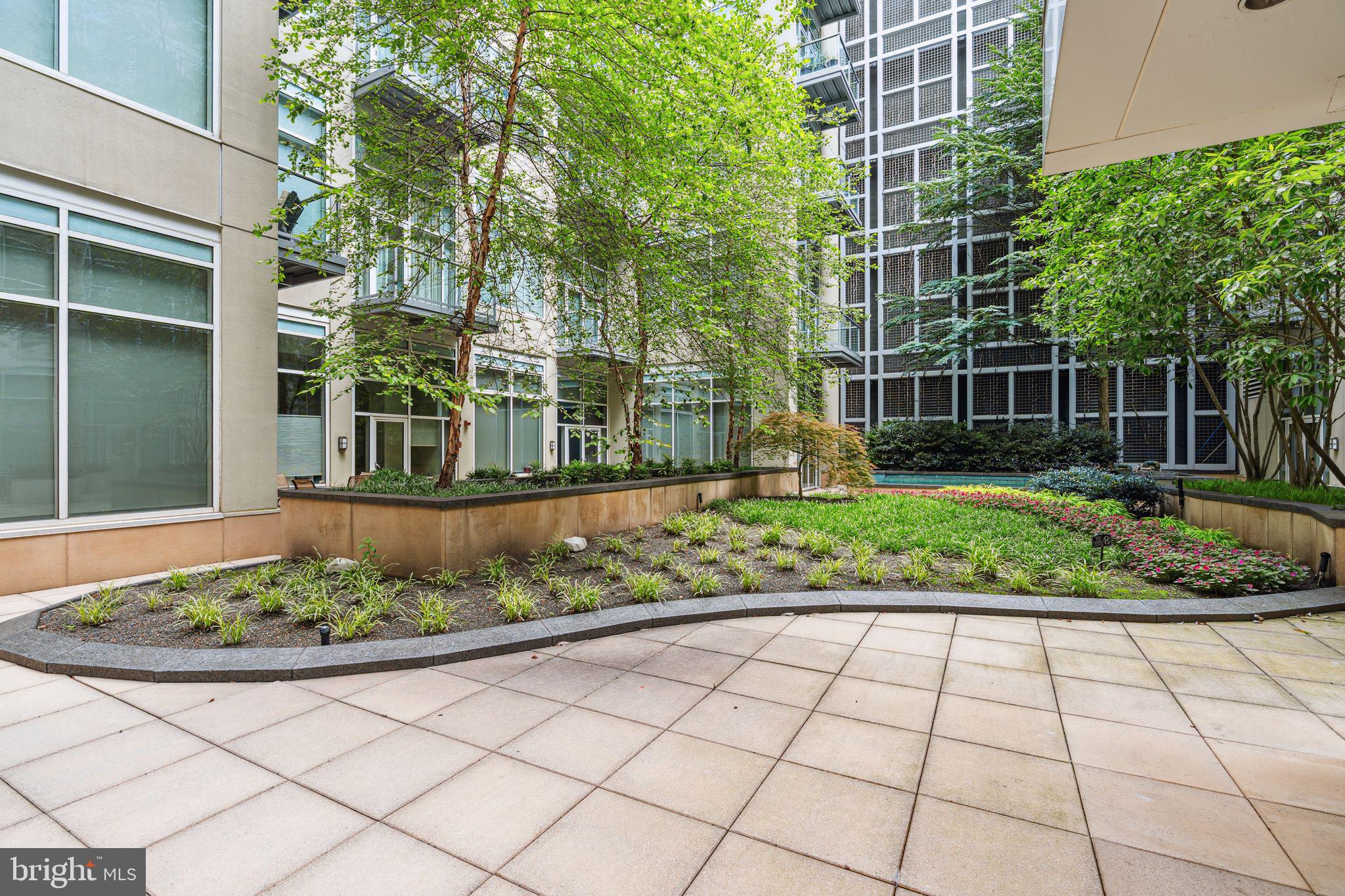 CENTER CITY - Residential