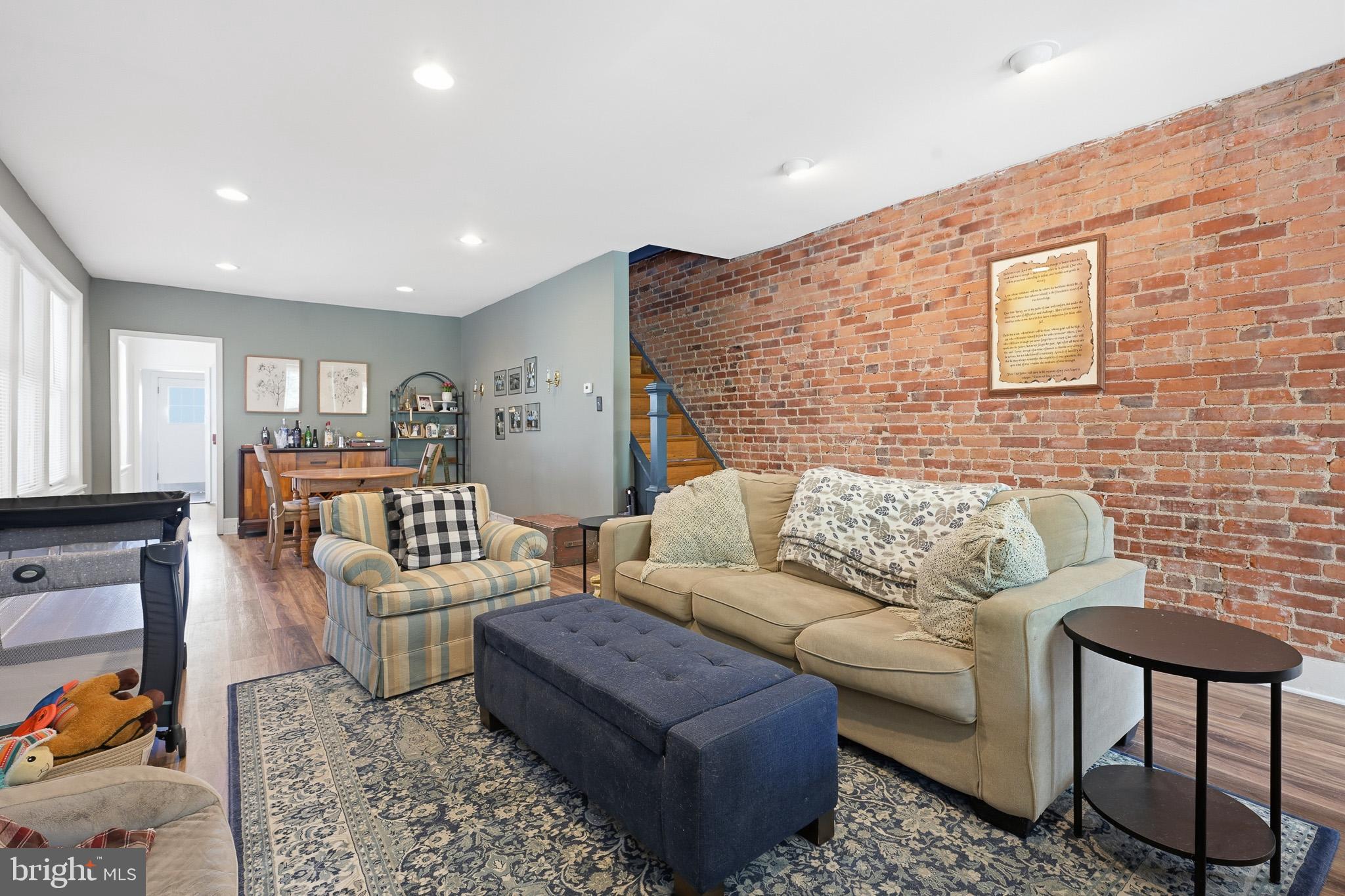 1111 W 9TH STREET