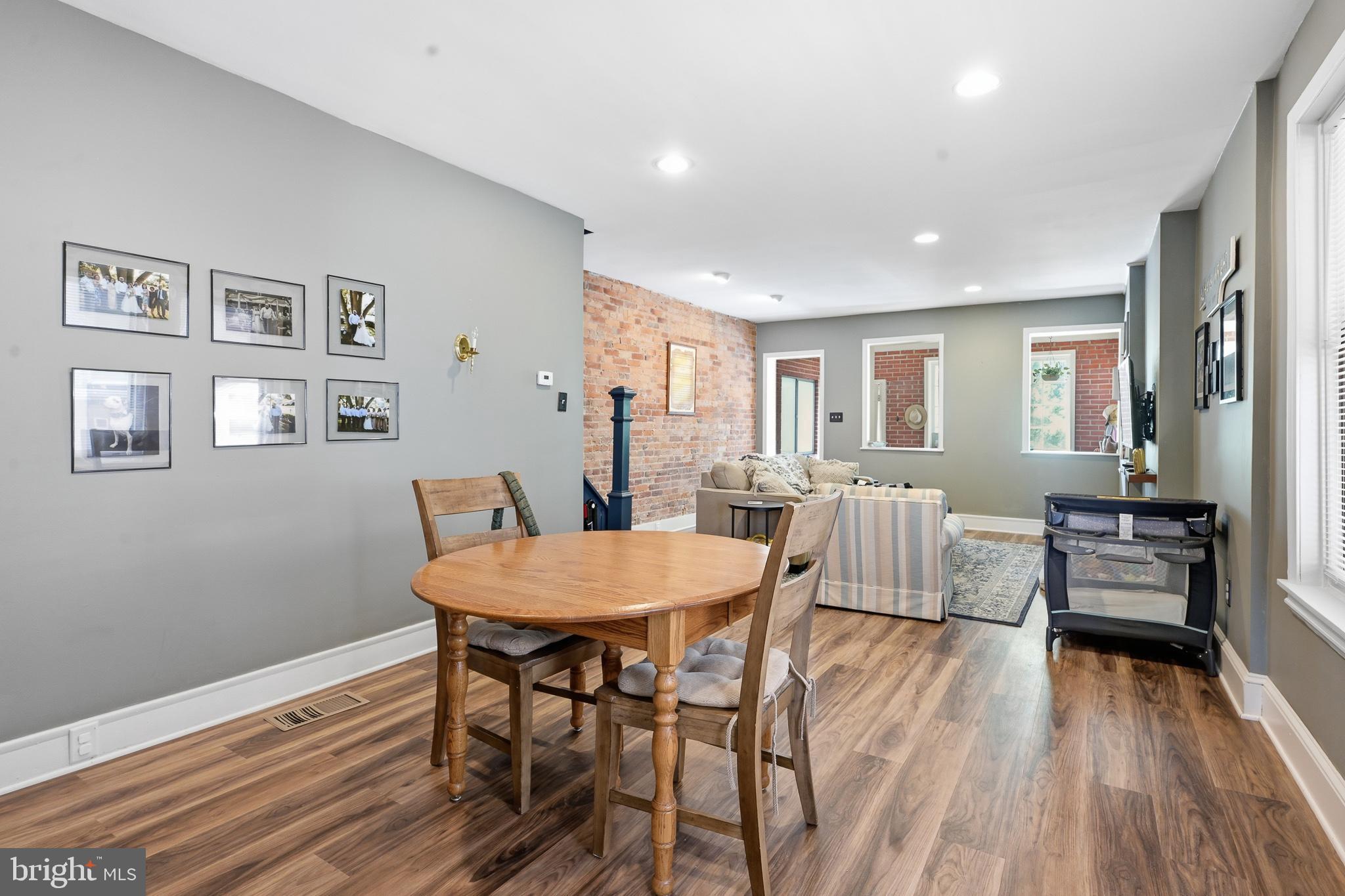 1111 W 9TH STREET