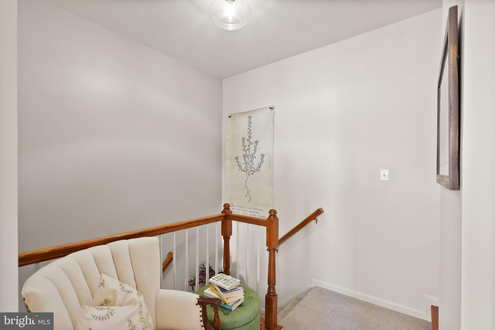 EDSALL RD T/H - Residential