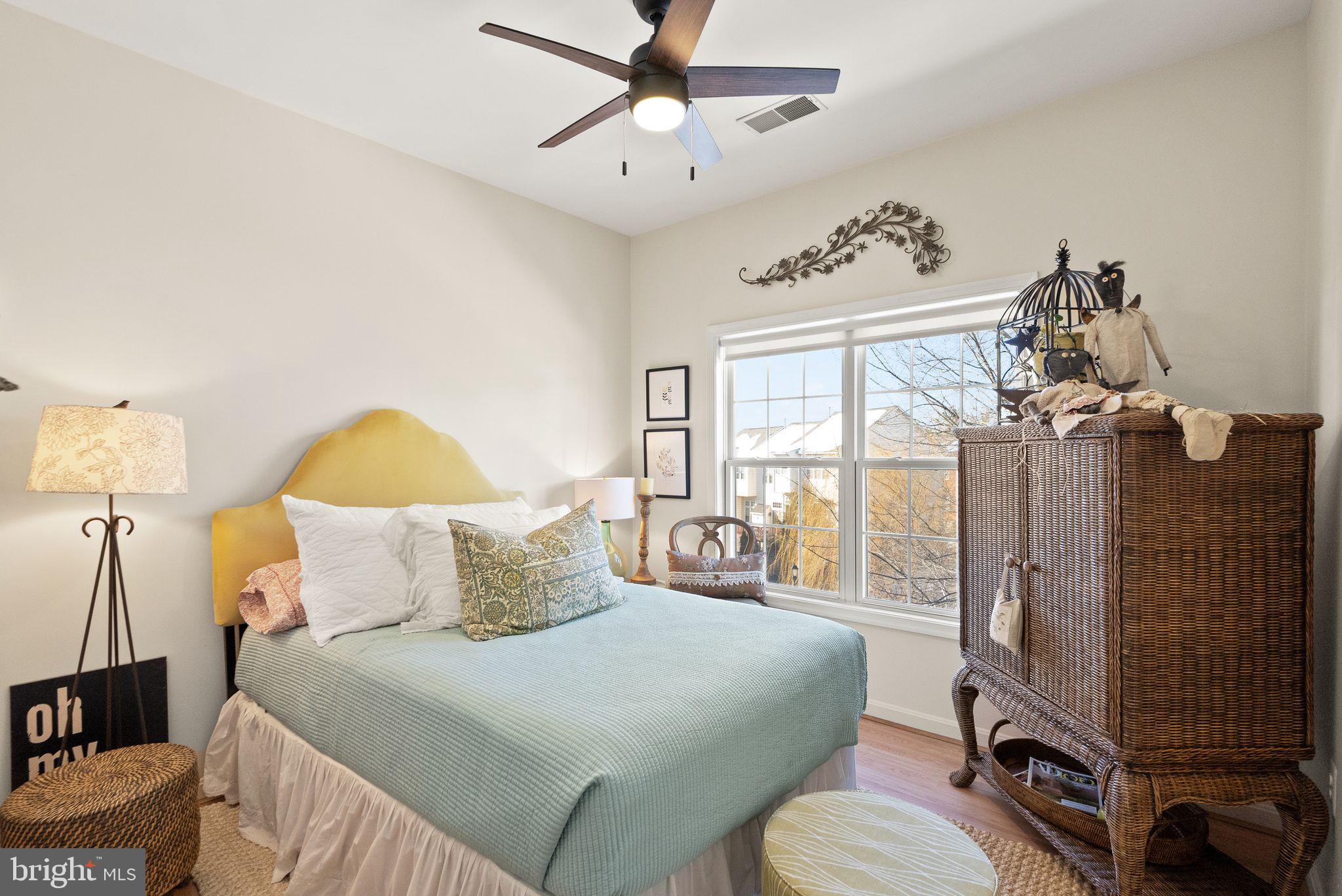 EDSALL RD T/H - Residential