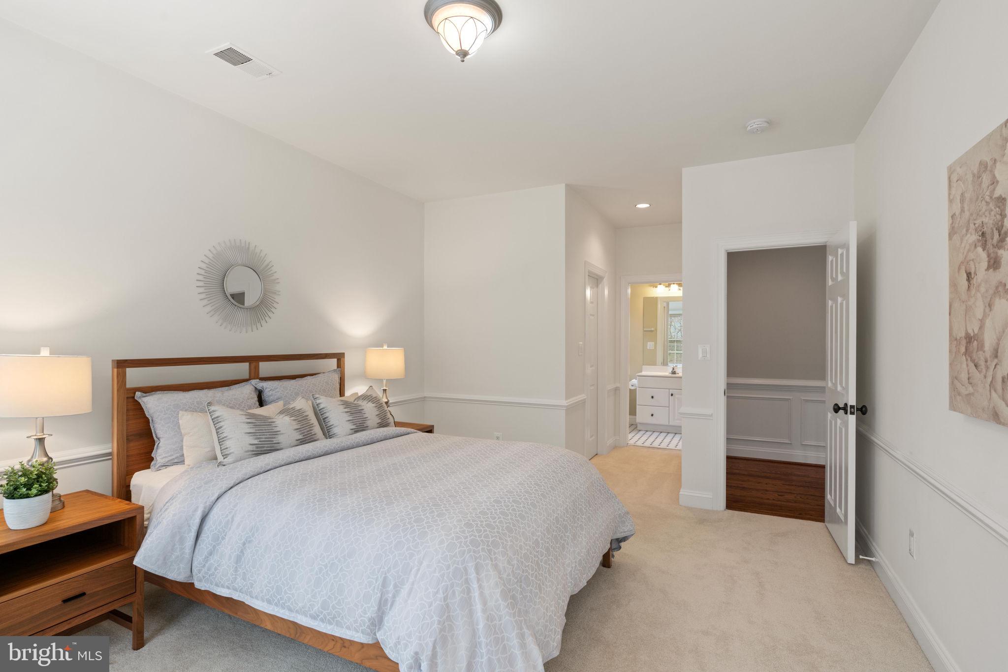 FRANKLIN PARK - Residential