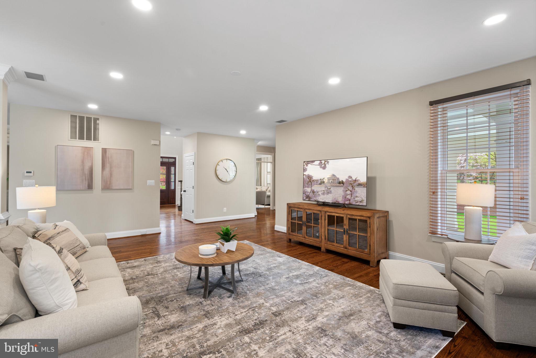 FRANKLIN PARK - Residential