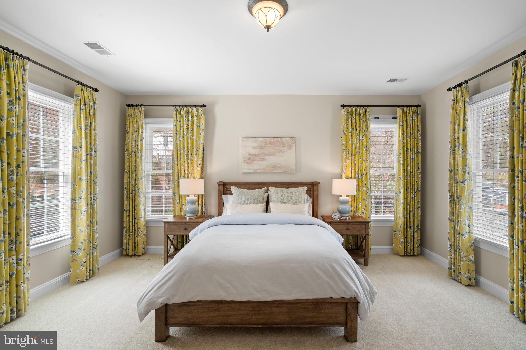 FRANKLIN PARK - Residential