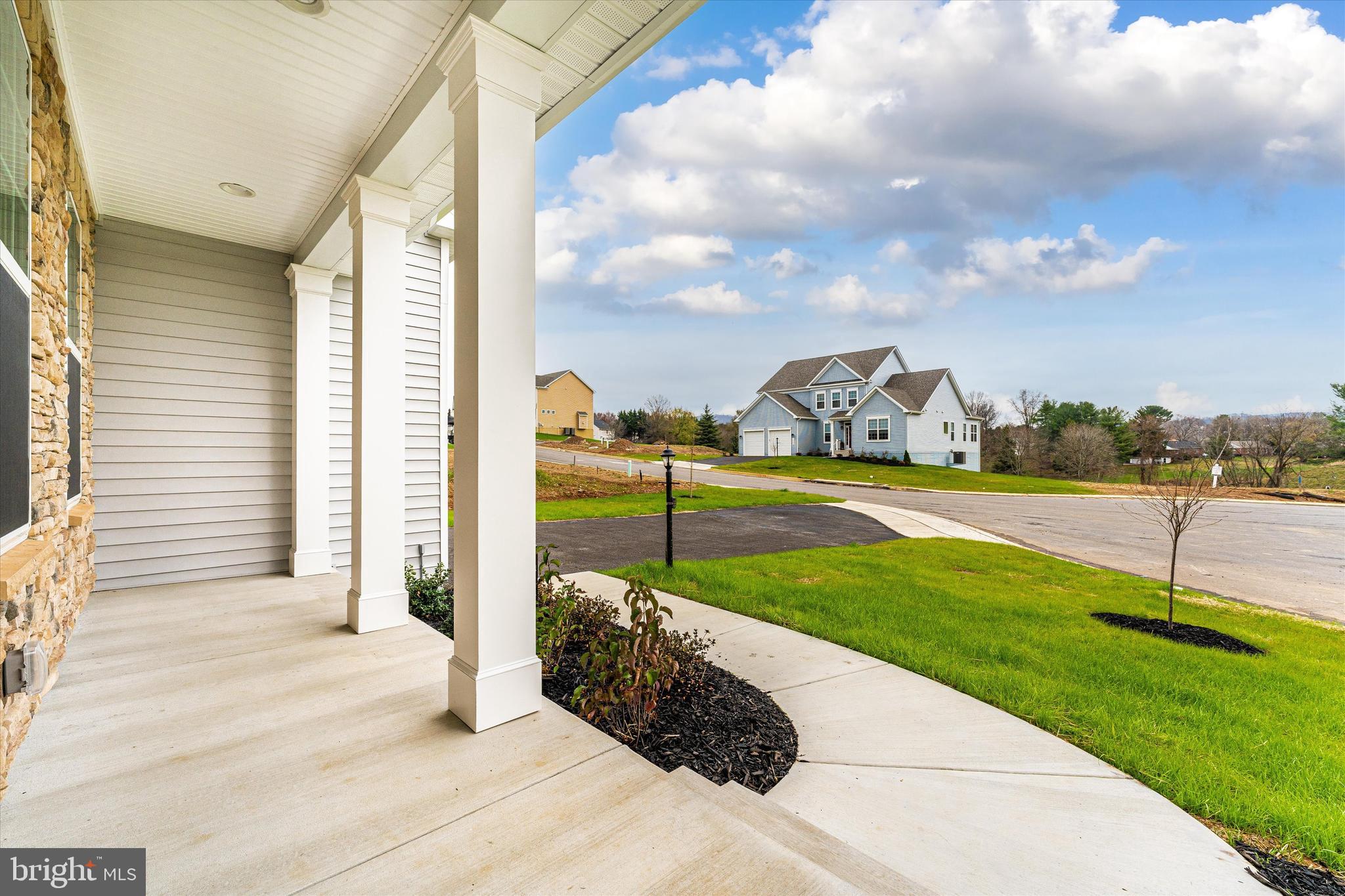 MEADOWRIDGE - Residential