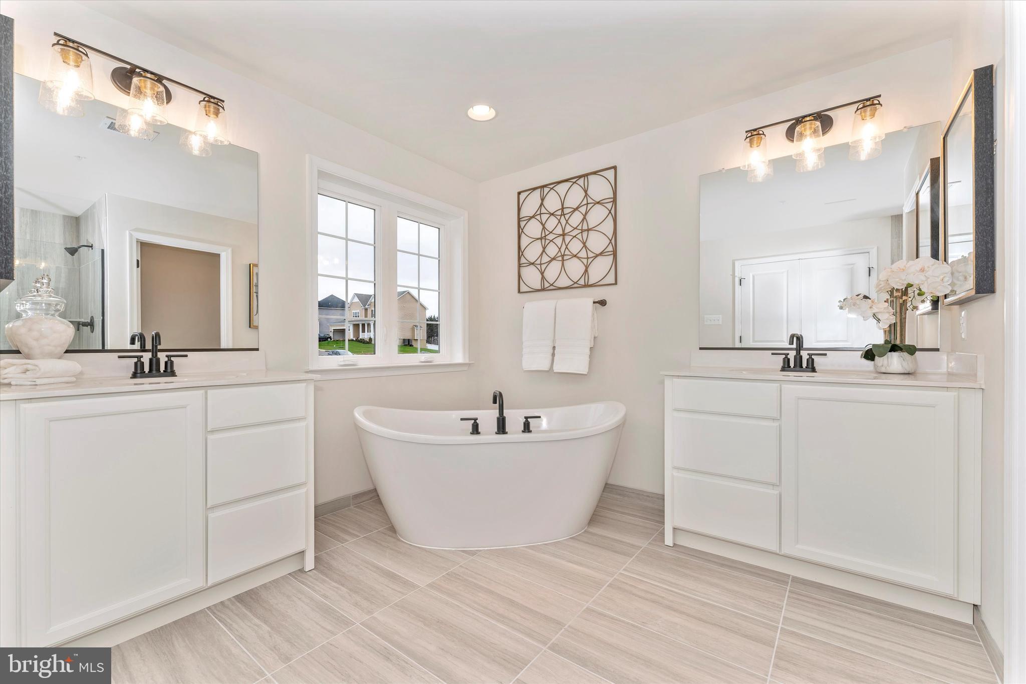 MEADOWRIDGE - Residential