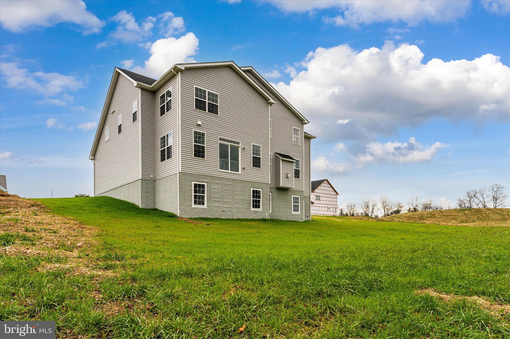 MEADOWRIDGE - Residential