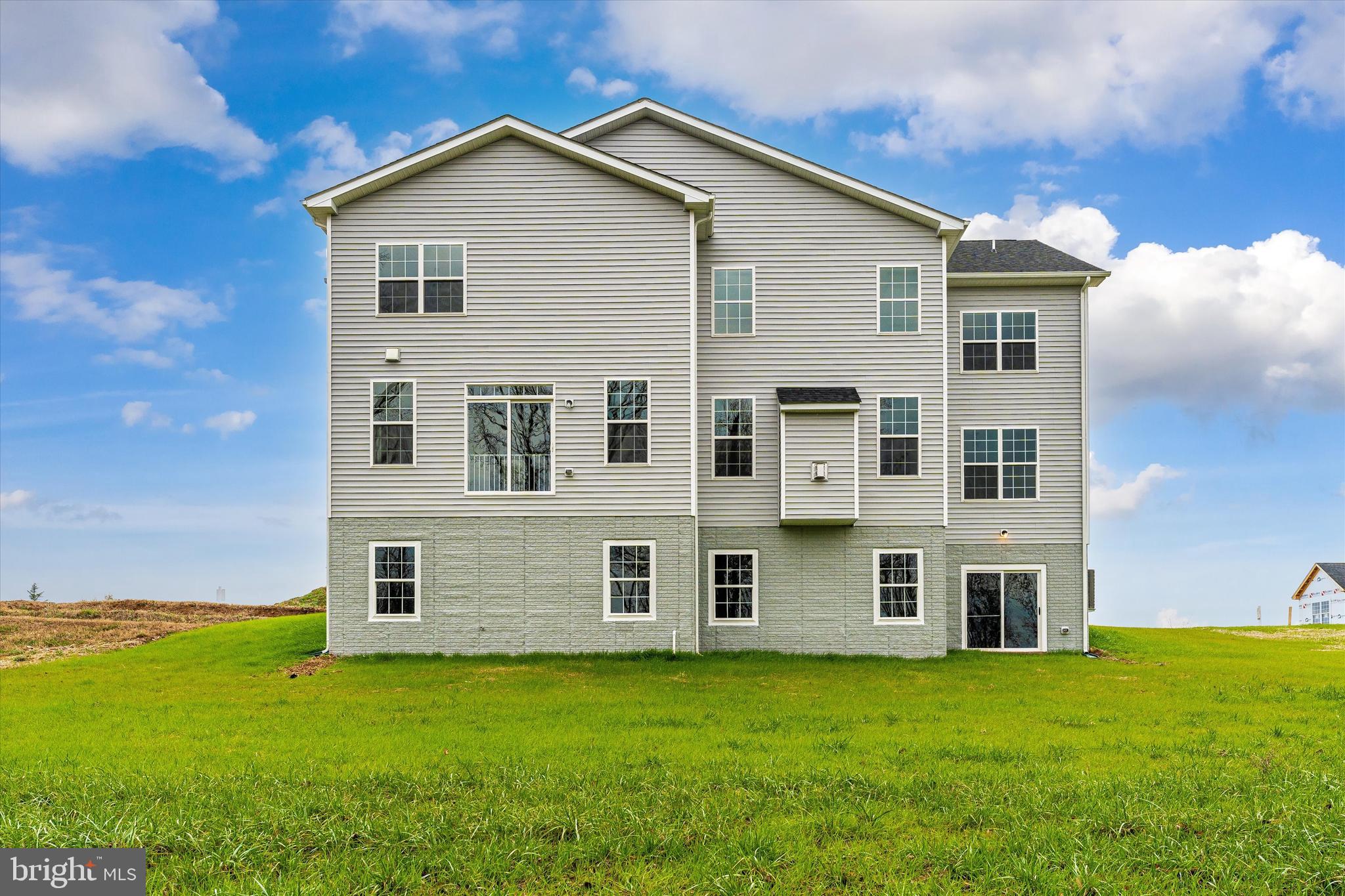 MEADOWRIDGE - Residential