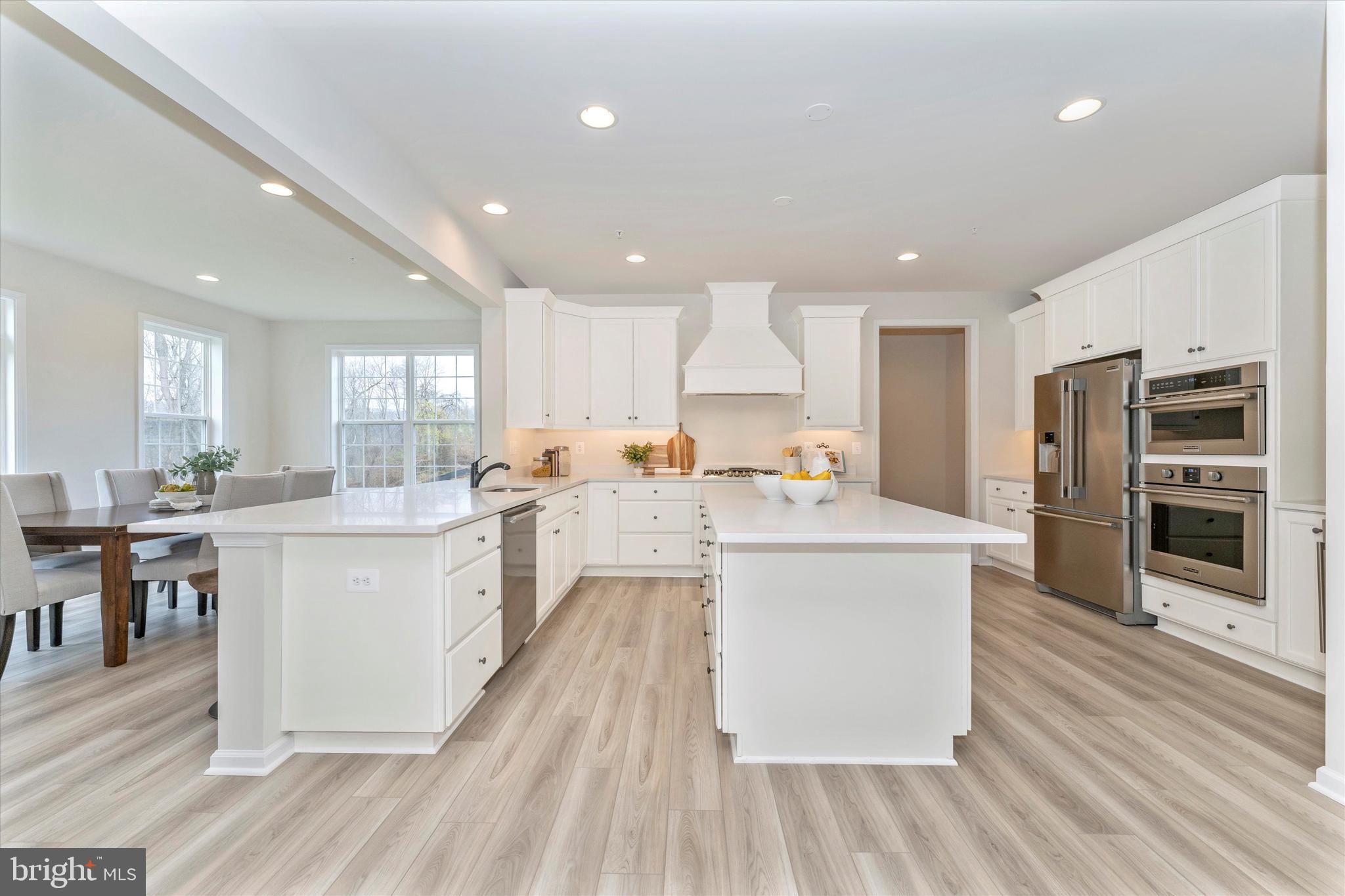 MEADOWRIDGE - Residential