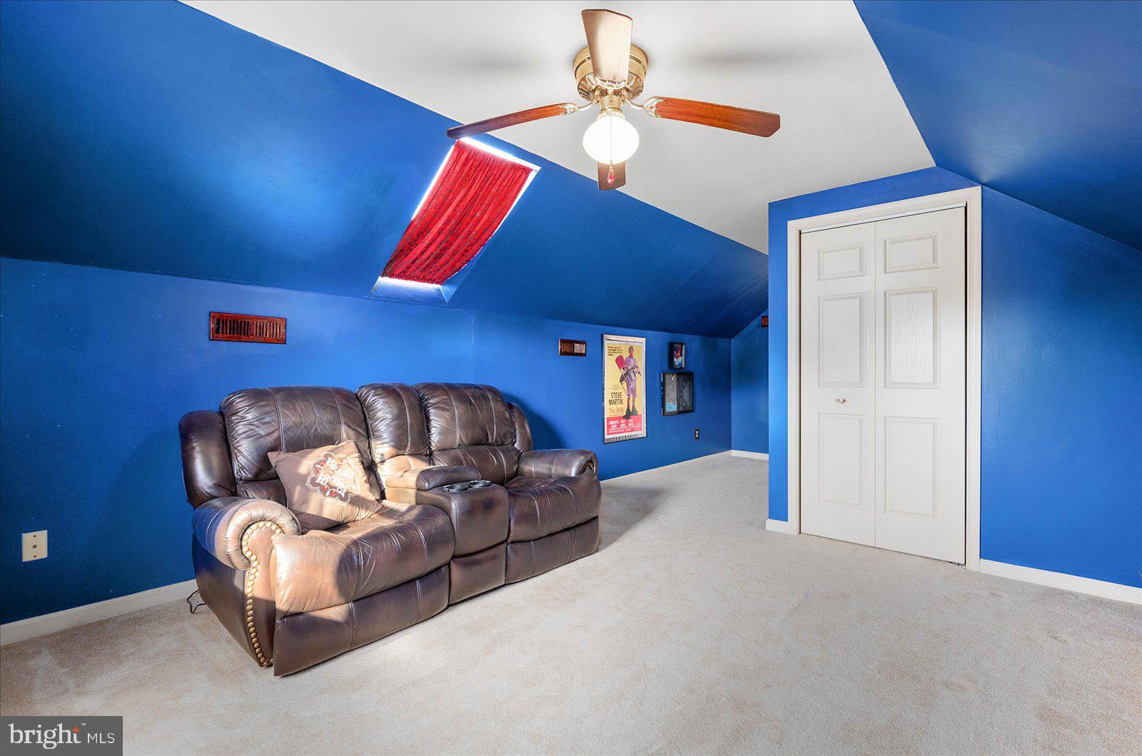 CROSS CREEK - Residential