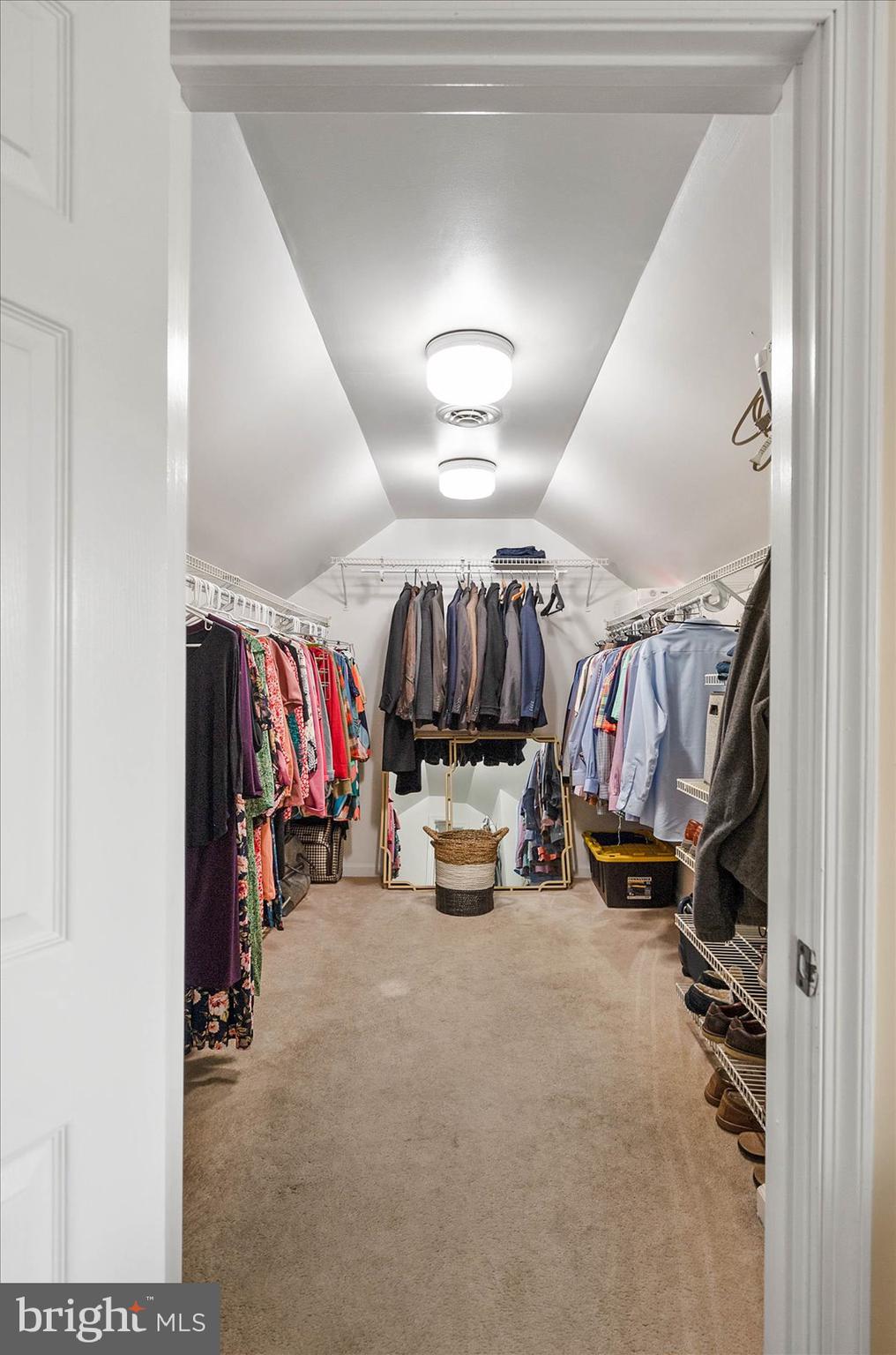 CROSS CREEK - Residential