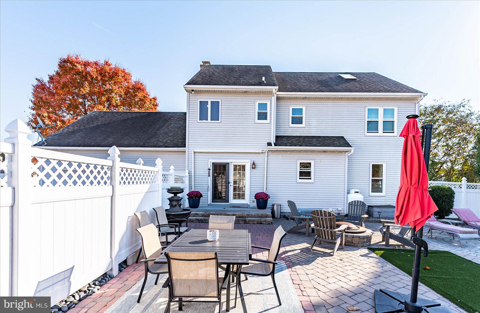 CROSS CREEK - Residential