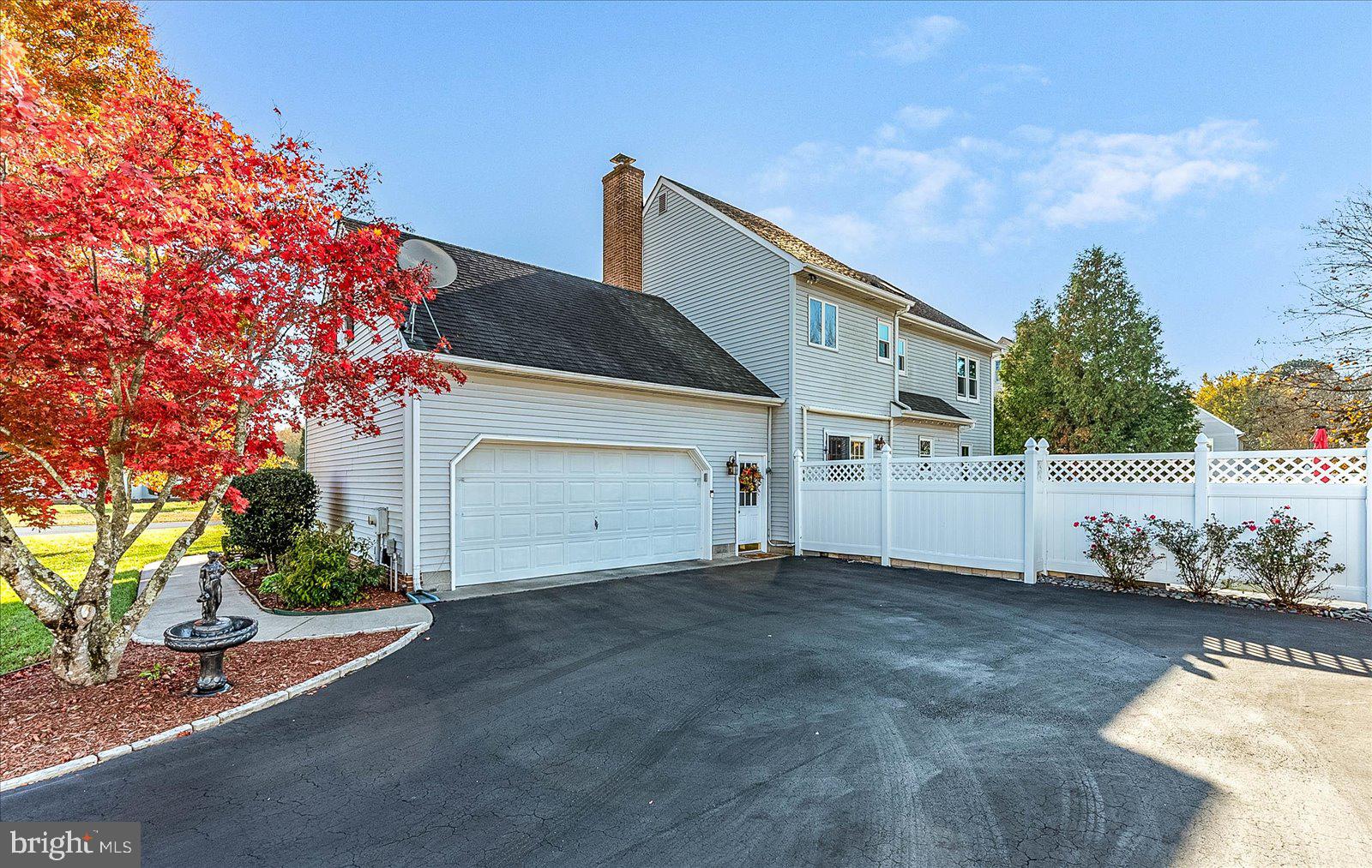 CROSS CREEK - Residential