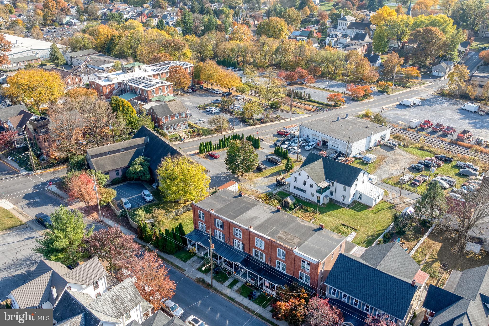 LITITZ BOROUGH - Residential