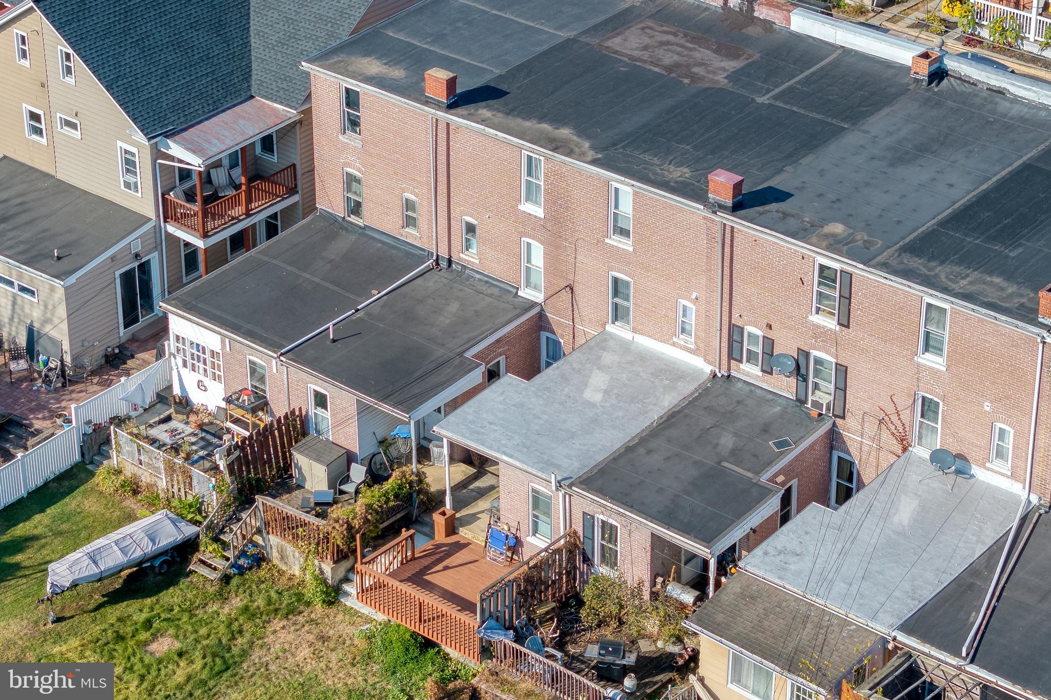 LITITZ BOROUGH - Residential