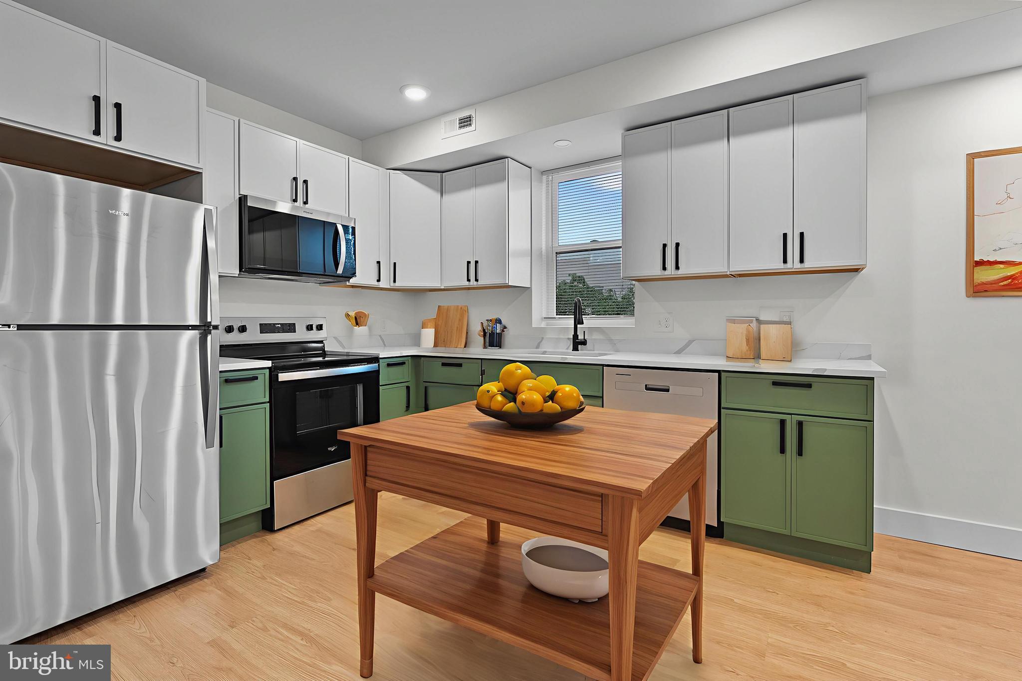 2200 E FAYETTE STREET 3 3RD FLOOR