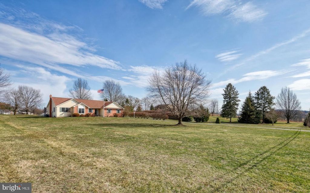 Photo of 596 Beinhower Road, ETTERS, PA 17319 (MLS # PAYK2099488)