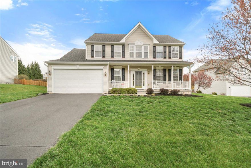 Back on the Market - Welcome to Cannon Ridge on Farragut Drive. This Spacious 4 bedrooms up top for your dream sanctuary2.5 well-appointed bathrooms (2 full on the second level for privacy, ½ on the main for convenience) and an Open-concept kitchen that flows effortlessly into a cozy family room – perfect for gatherings. Elegance meets function with a dining room right off the kitchen area  A chic sitting room greets you at the entrance—because first impressions count! Main floor laundry simplifies chores—located off the 2-car garage. Plus, an unfinished basement ready to become whatever you can imagine, complete with a roughed-in bathroom. And that's not all... This home boasts a sizable, flat backyard just waiting to be turned into your own slice of paradise—ideal for family fun and growth!  Take advantage of the opportunity to explore each corner of this fabulous home and visualize your future..

Seller is packing and moving - so the house is cluttered and unorganized