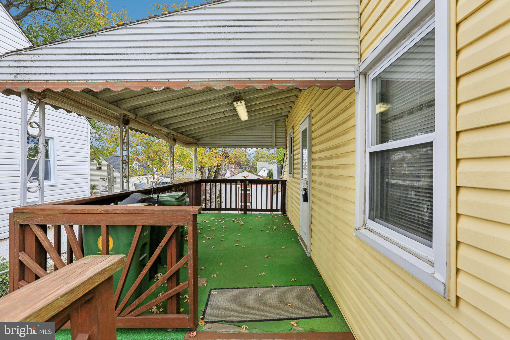 ARUNDEL GARDENS - Residential