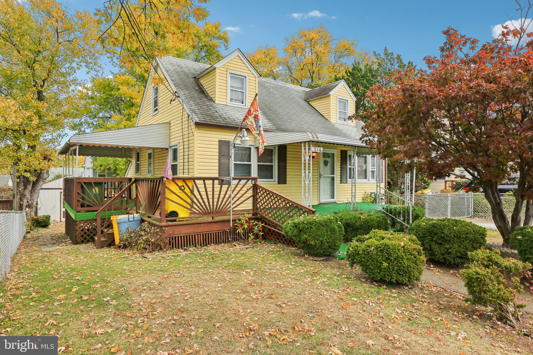 ARUNDEL GARDENS - Residential