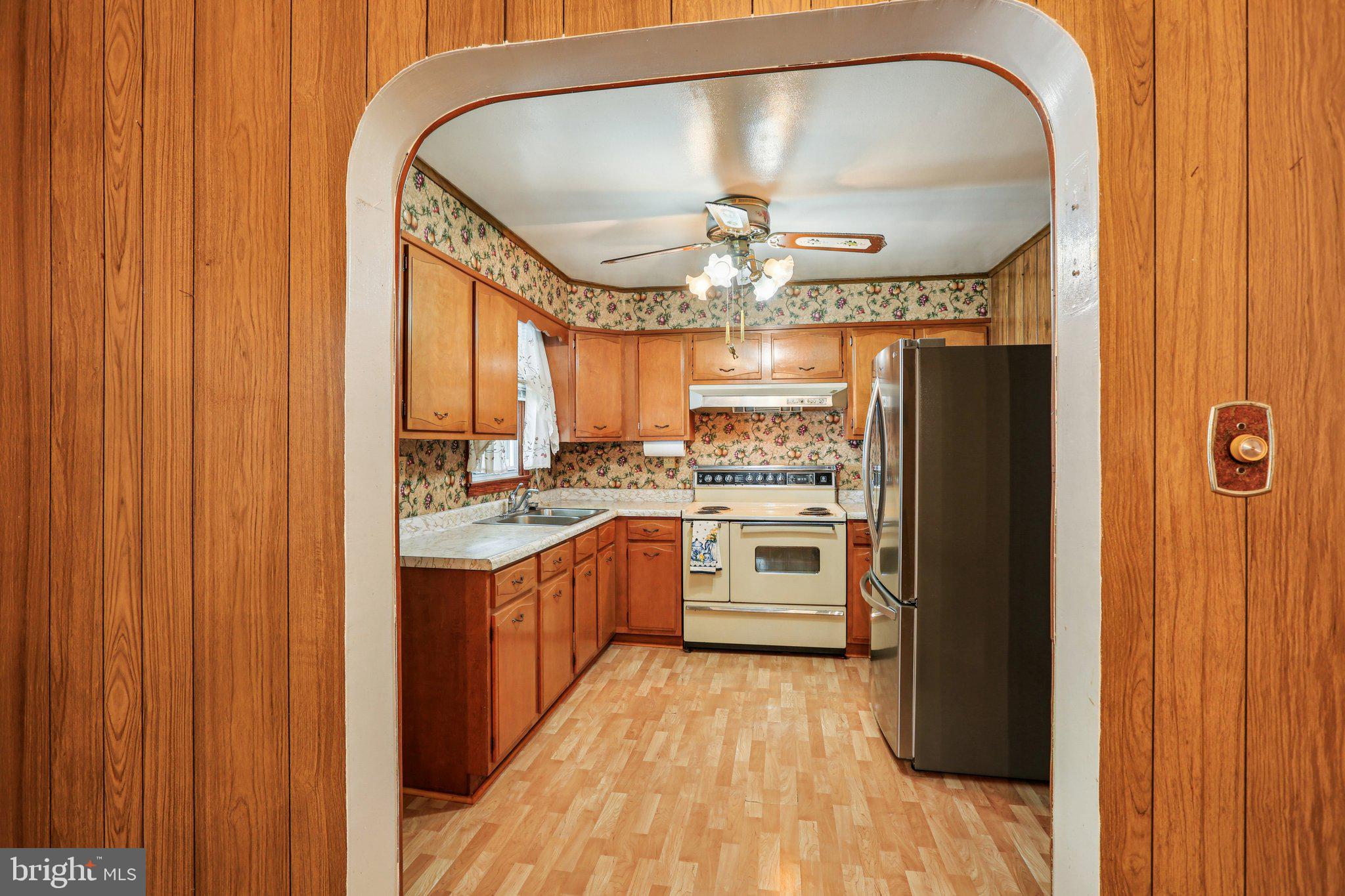 ARUNDEL GARDENS - Residential