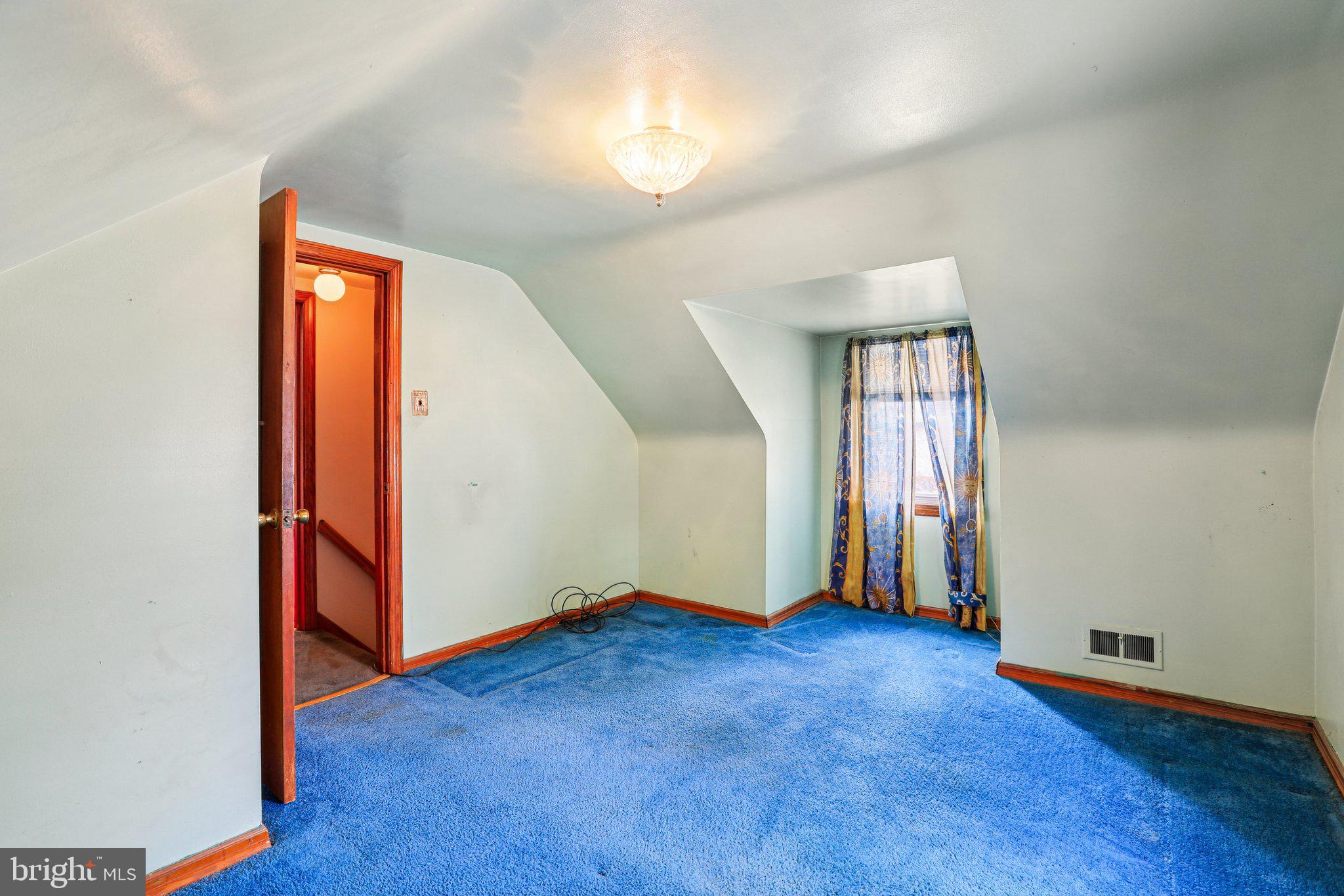 ARUNDEL GARDENS - Residential