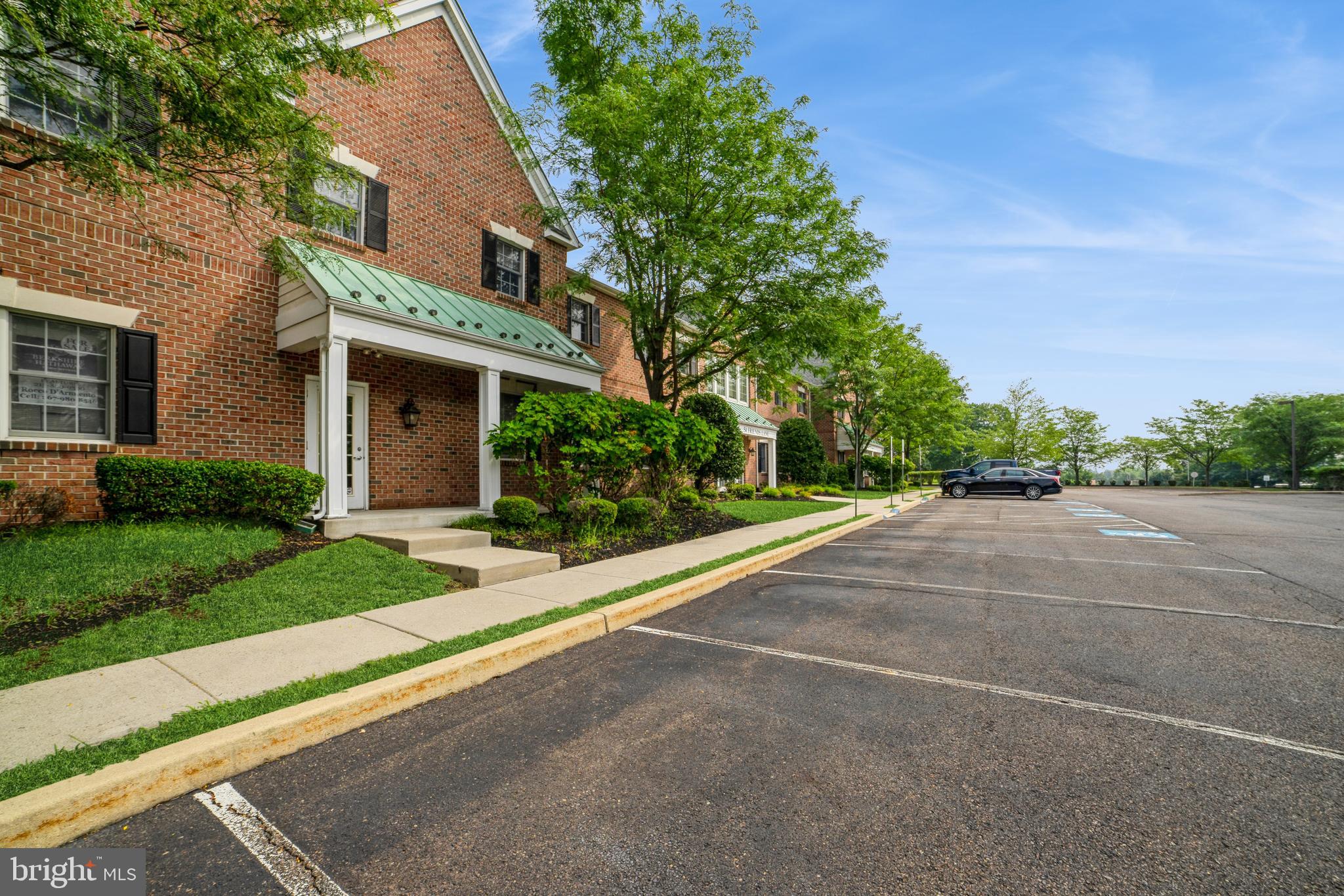 54 FRIENDS LANE