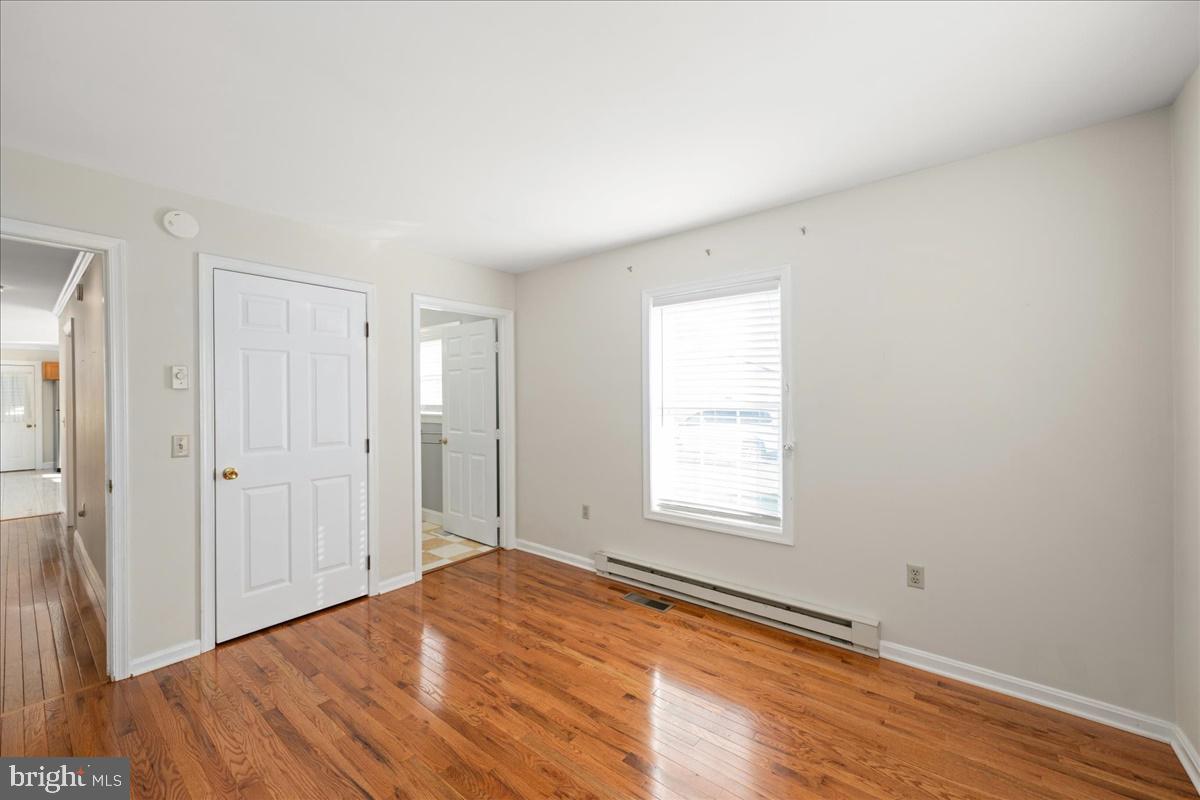 OAKVIEW - Residential