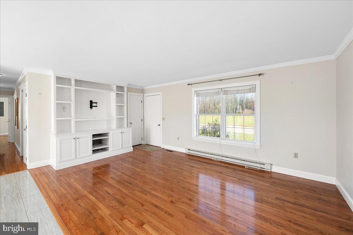 OAKVIEW - Residential