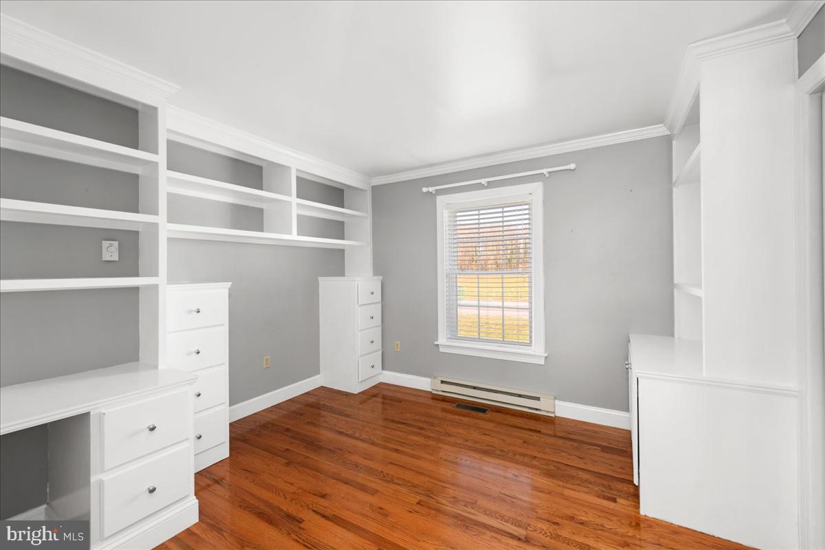 OAKVIEW - Residential