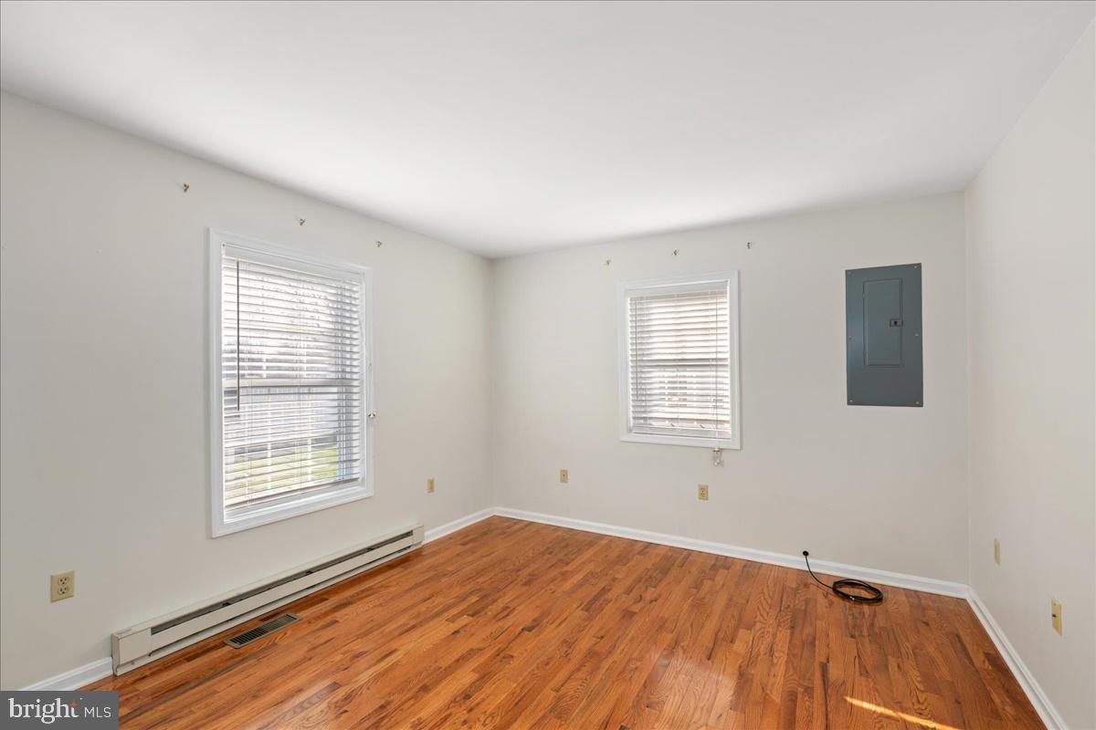 OAKVIEW - Residential