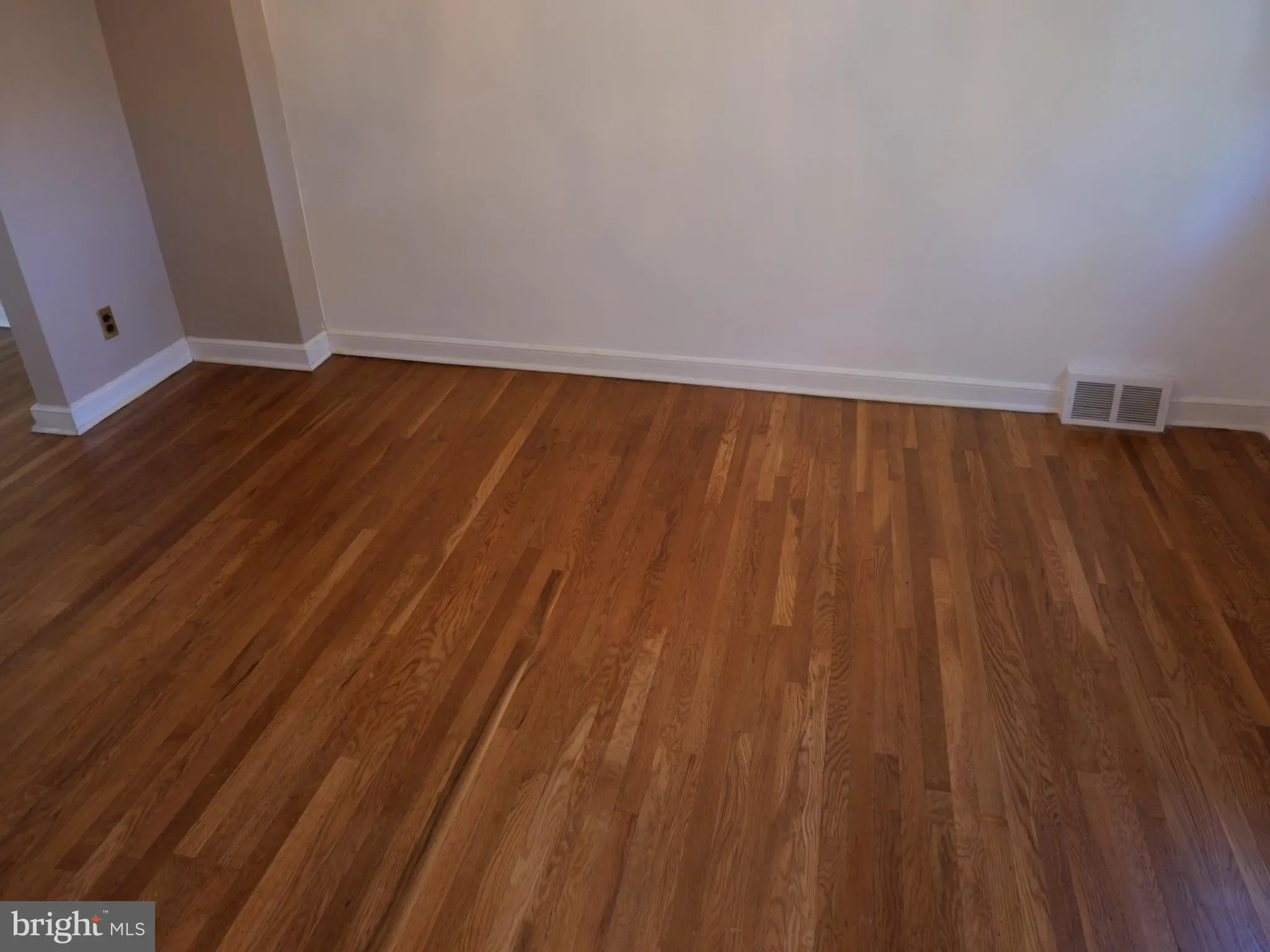 Drexel Hill, Pennsylvania 19026, United States, 3 Bedrooms Bedrooms, ,1 BathroomBathrooms,Residential,Active,193619