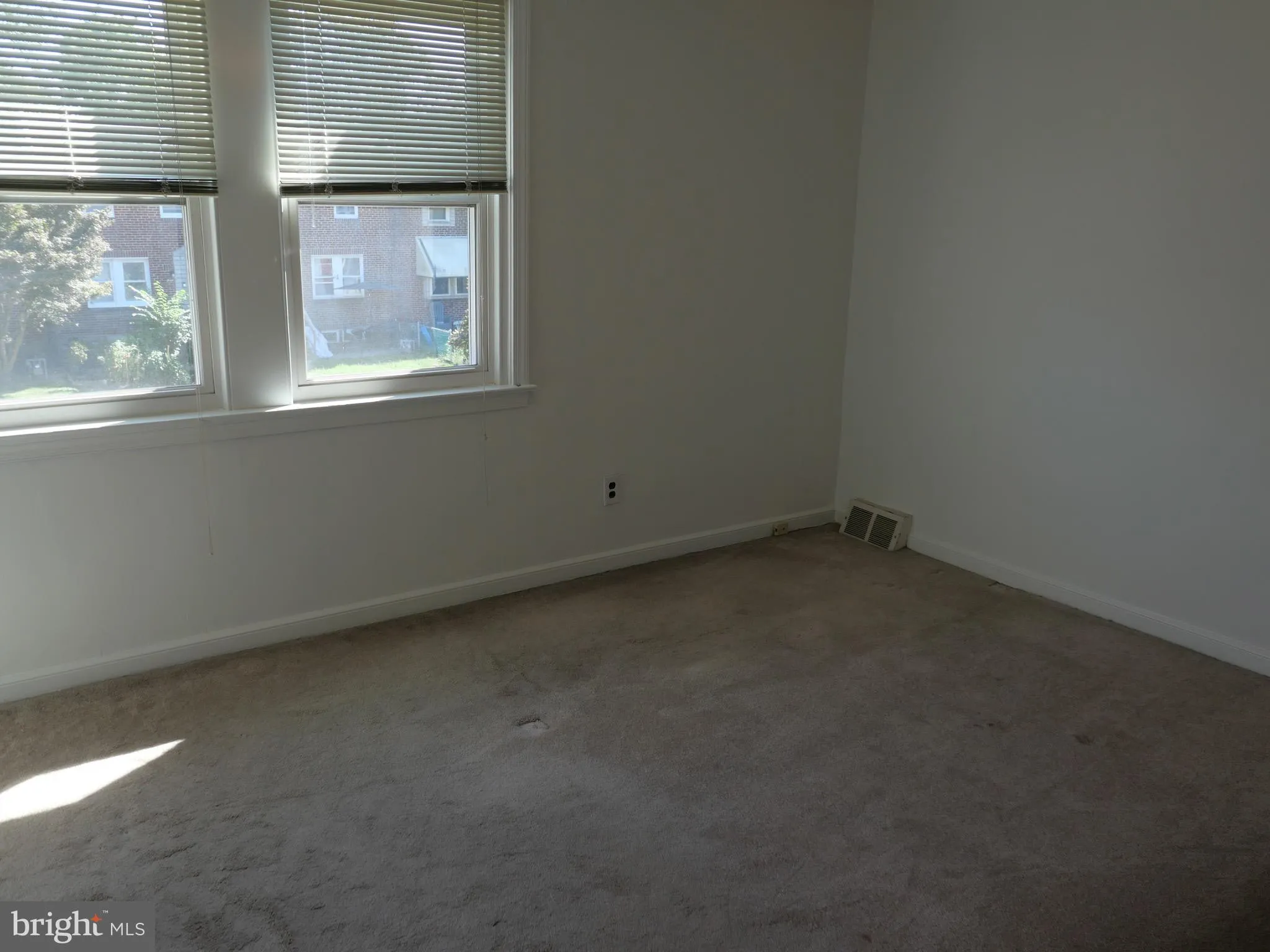 Drexel Hill, Pennsylvania 19026, United States, 3 Bedrooms Bedrooms, ,1 BathroomBathrooms,Residential,Active,193619