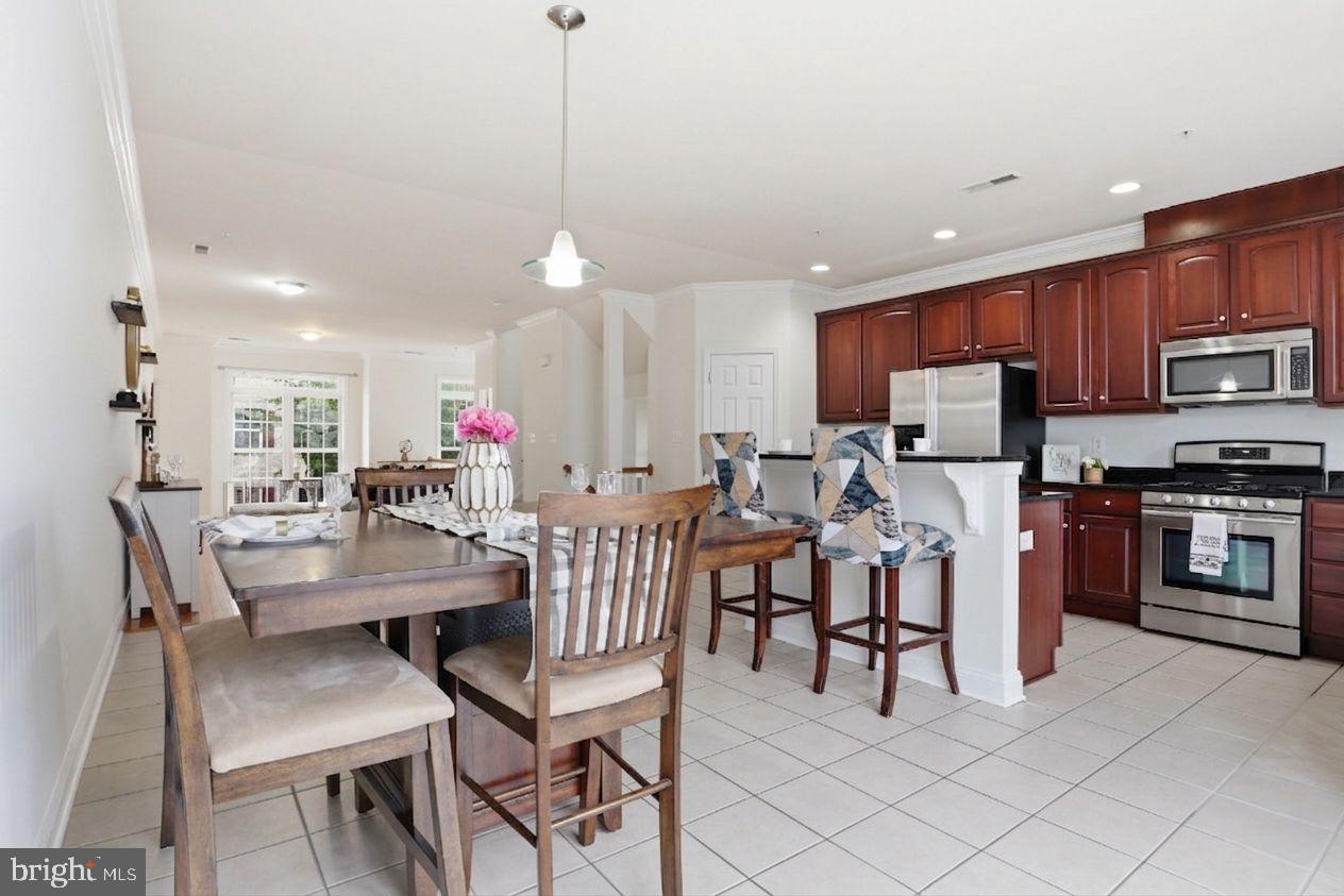CAMDEN CROSSING - Residential