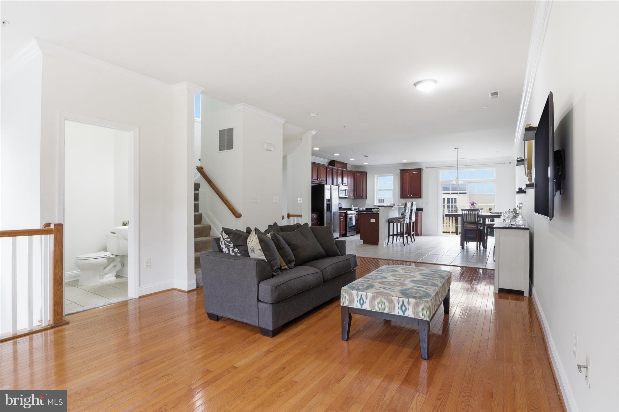 CAMDEN CROSSING - Residential