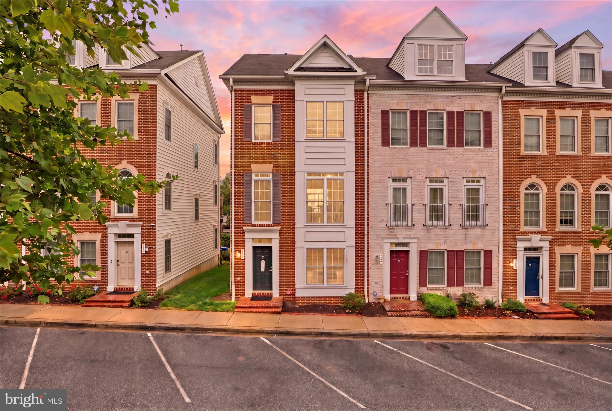 CAMDEN CROSSING - Residential