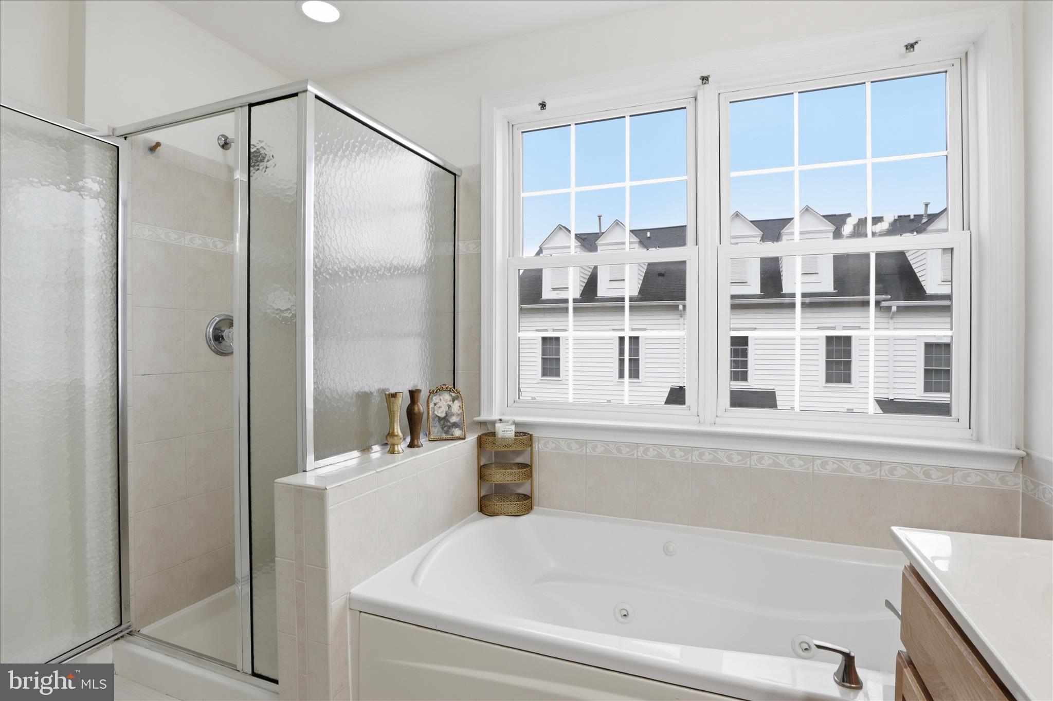 CAMDEN CROSSING - Residential