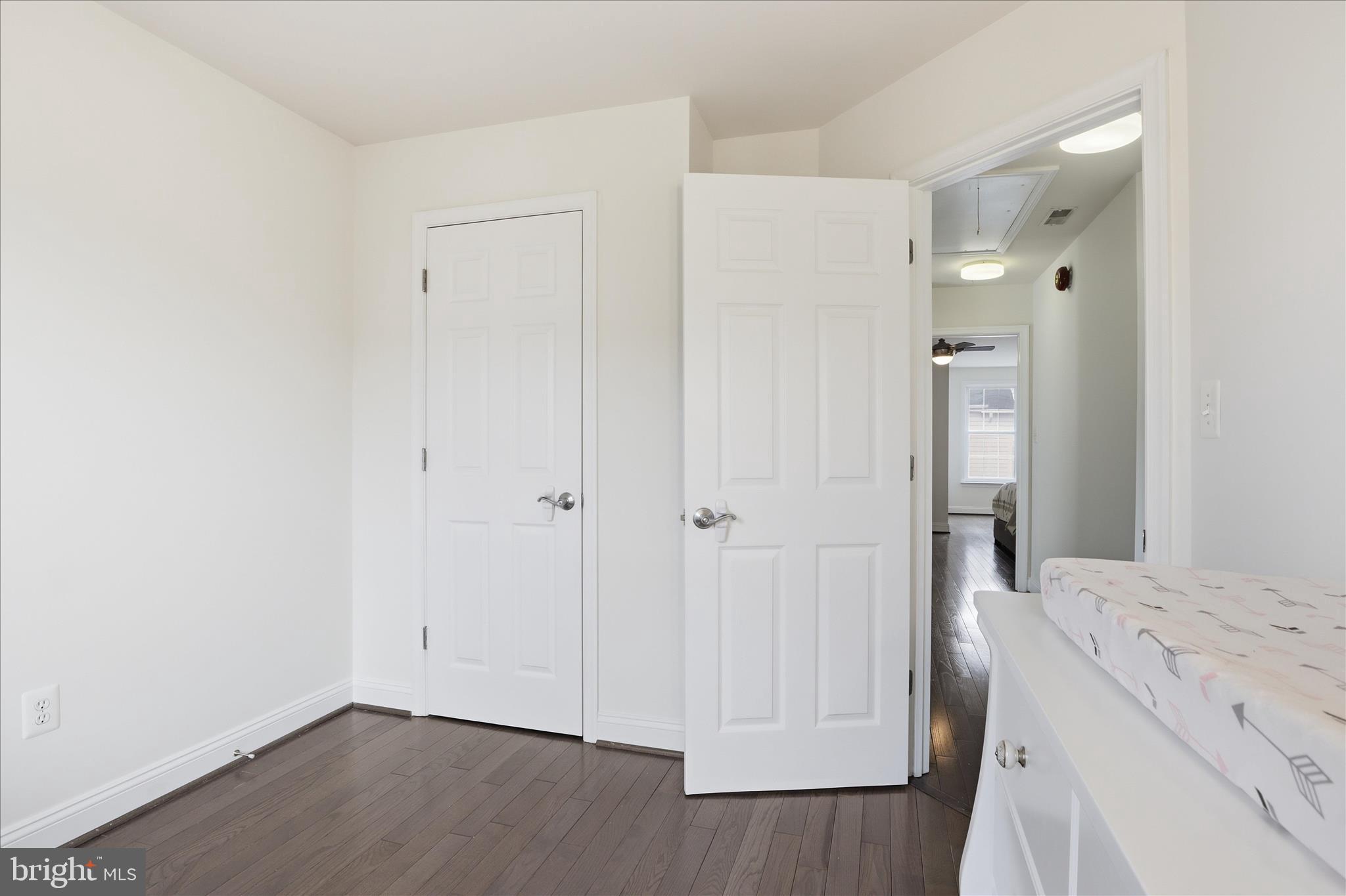 CAMDEN CROSSING - Residential