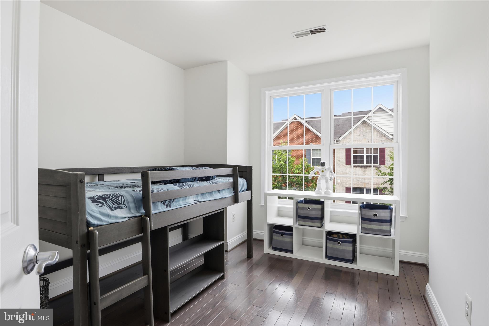 CAMDEN CROSSING - Residential