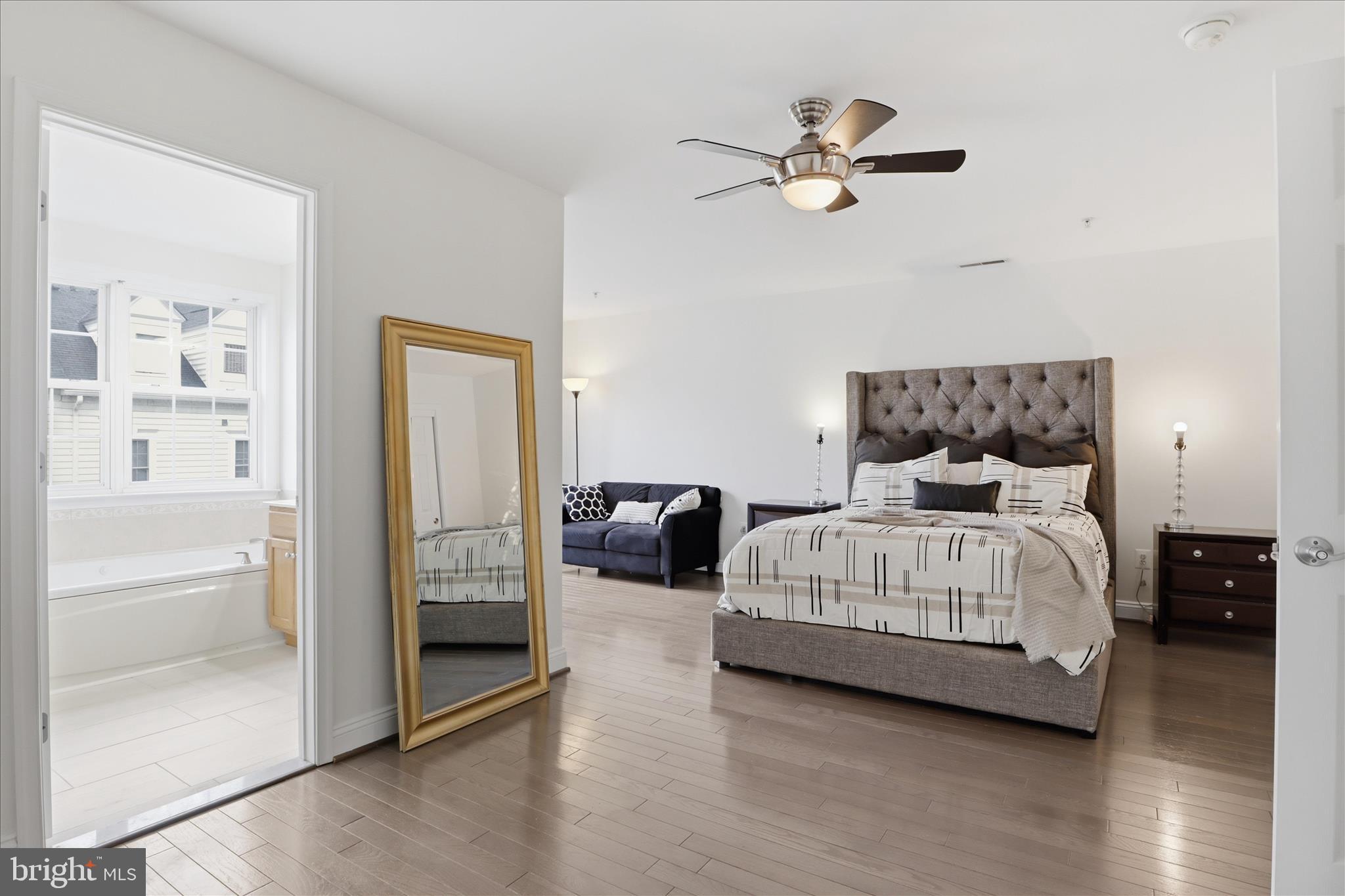 CAMDEN CROSSING - Residential