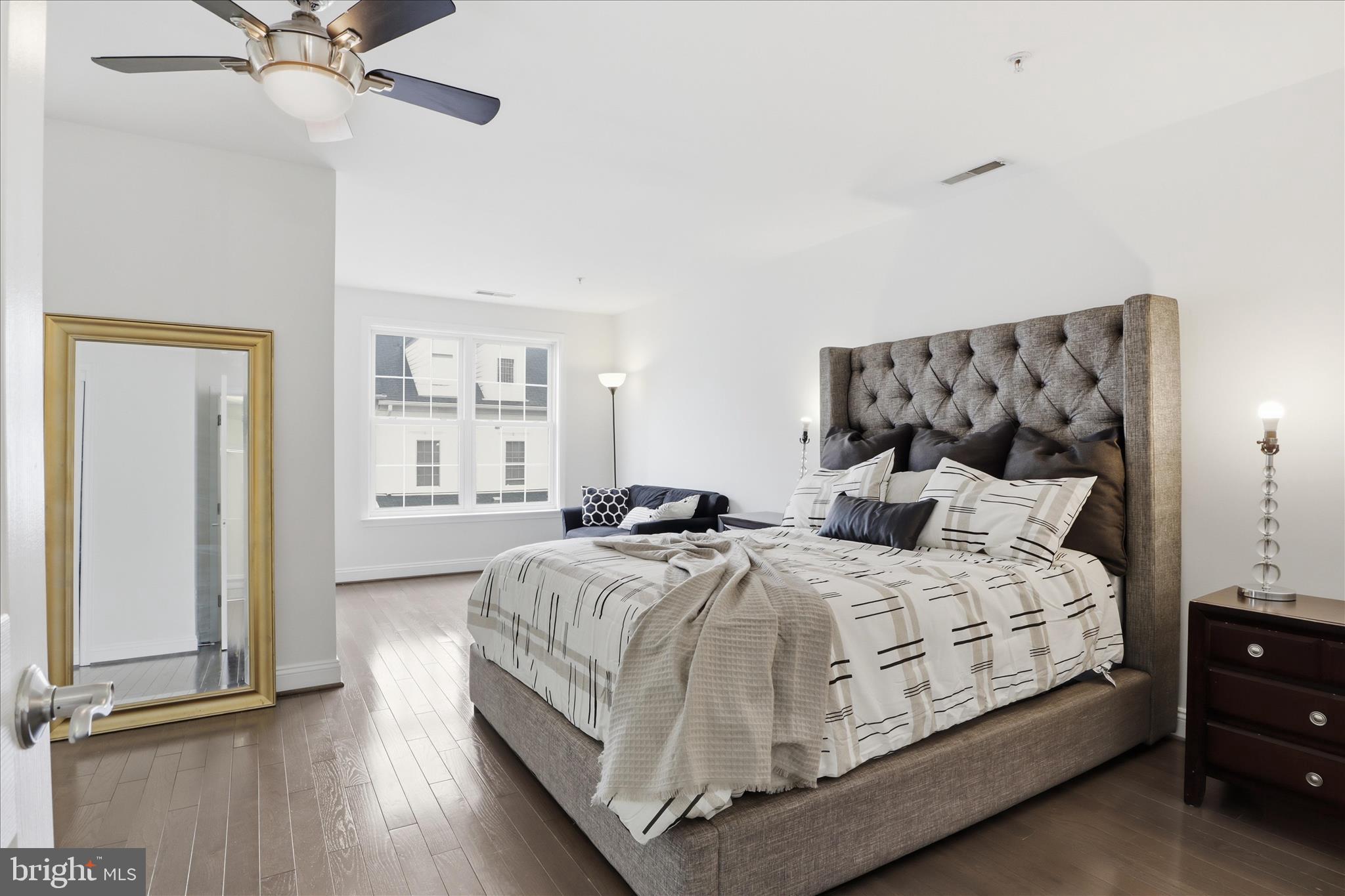 CAMDEN CROSSING - Residential
