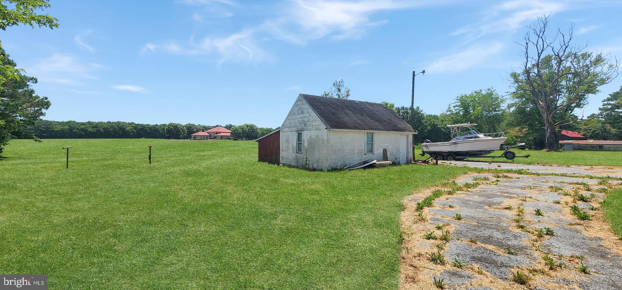 6092 WORCESTER HIGHWAY