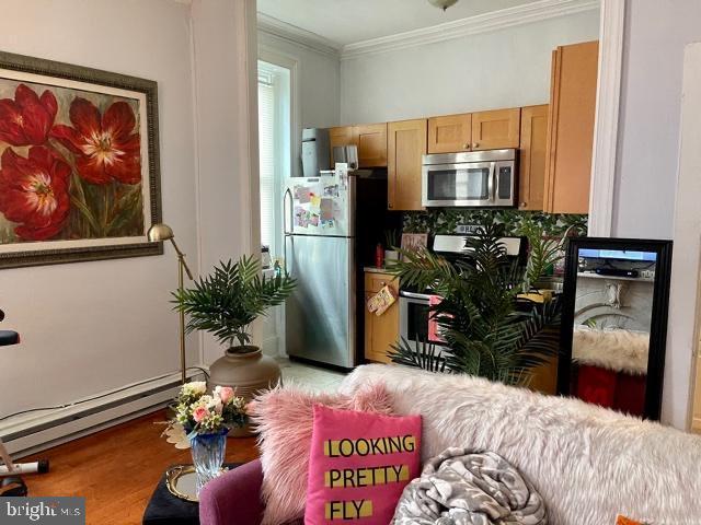 FAIRMOUNT - Residential Lease