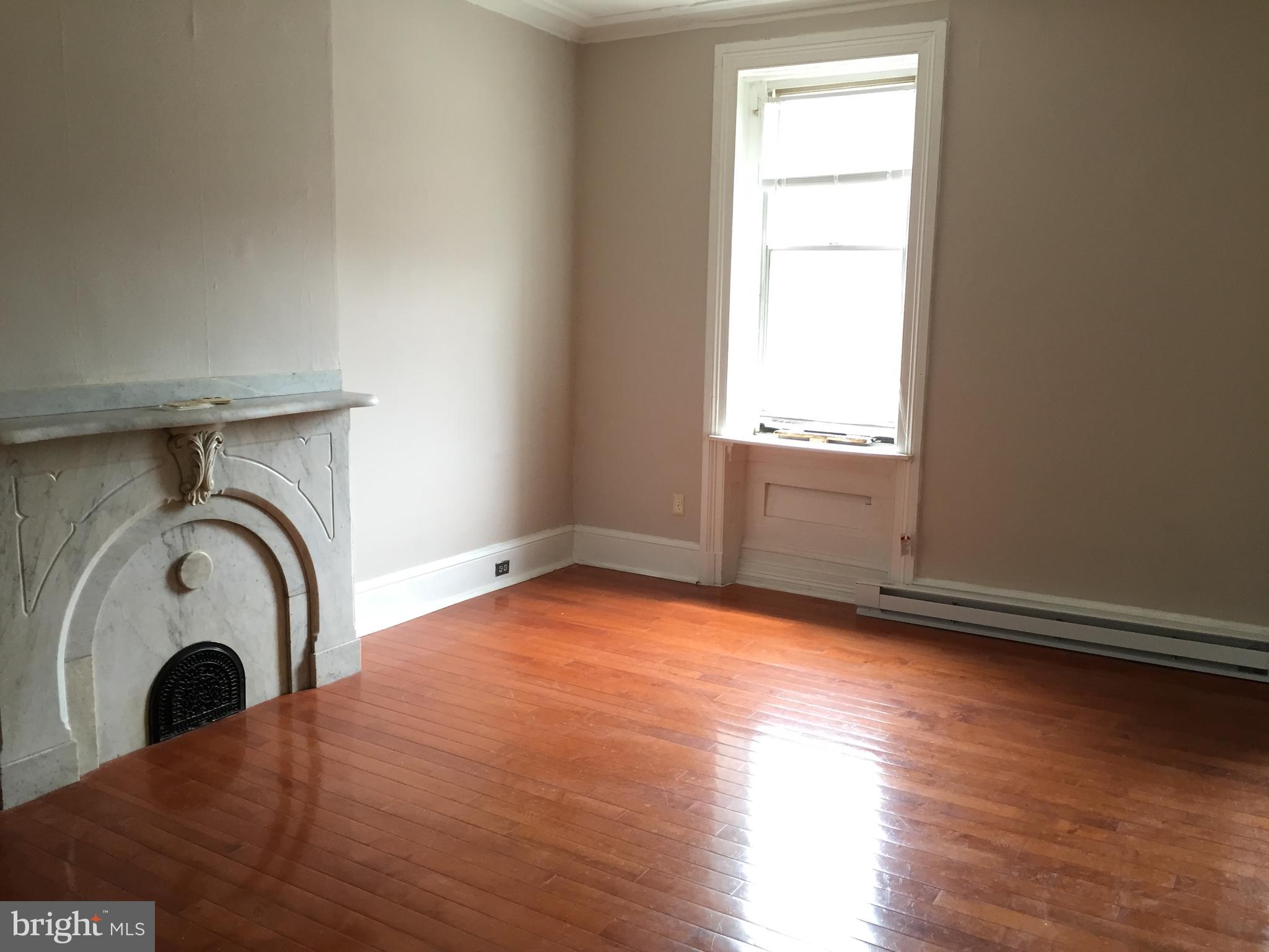 FAIRMOUNT - Residential Lease