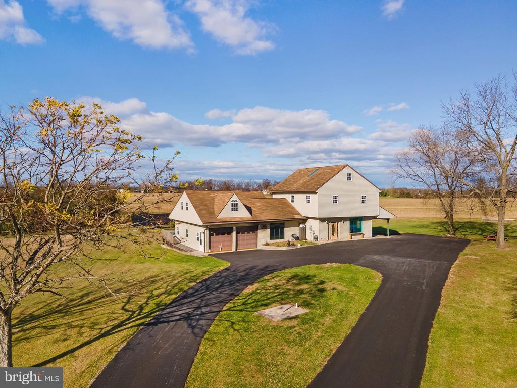 Photo of 1145 The Spangler Road, NEW OXFORD, PA 17350 (MLS # PAAD2021120)