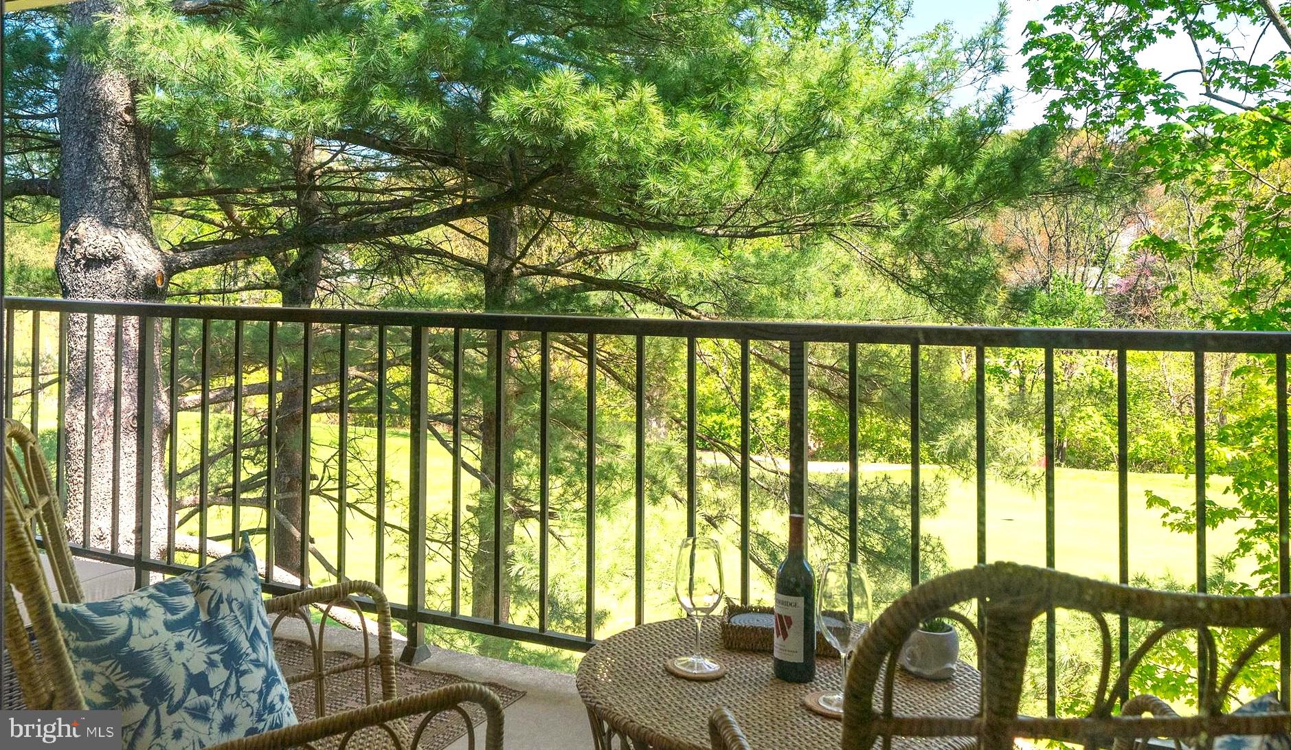 FLYING HILLS - Residential