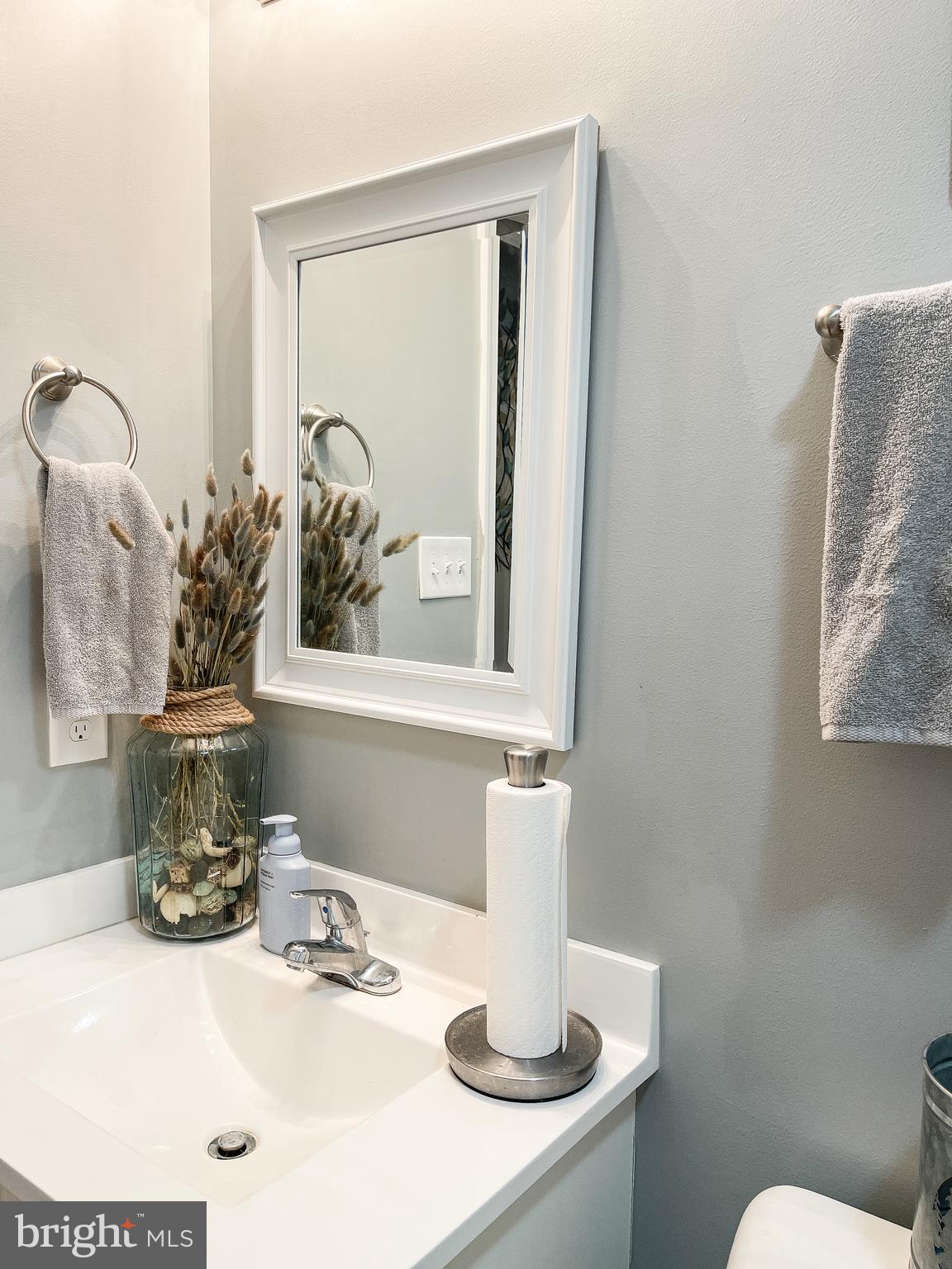 FORT HILL FARMS - Residential