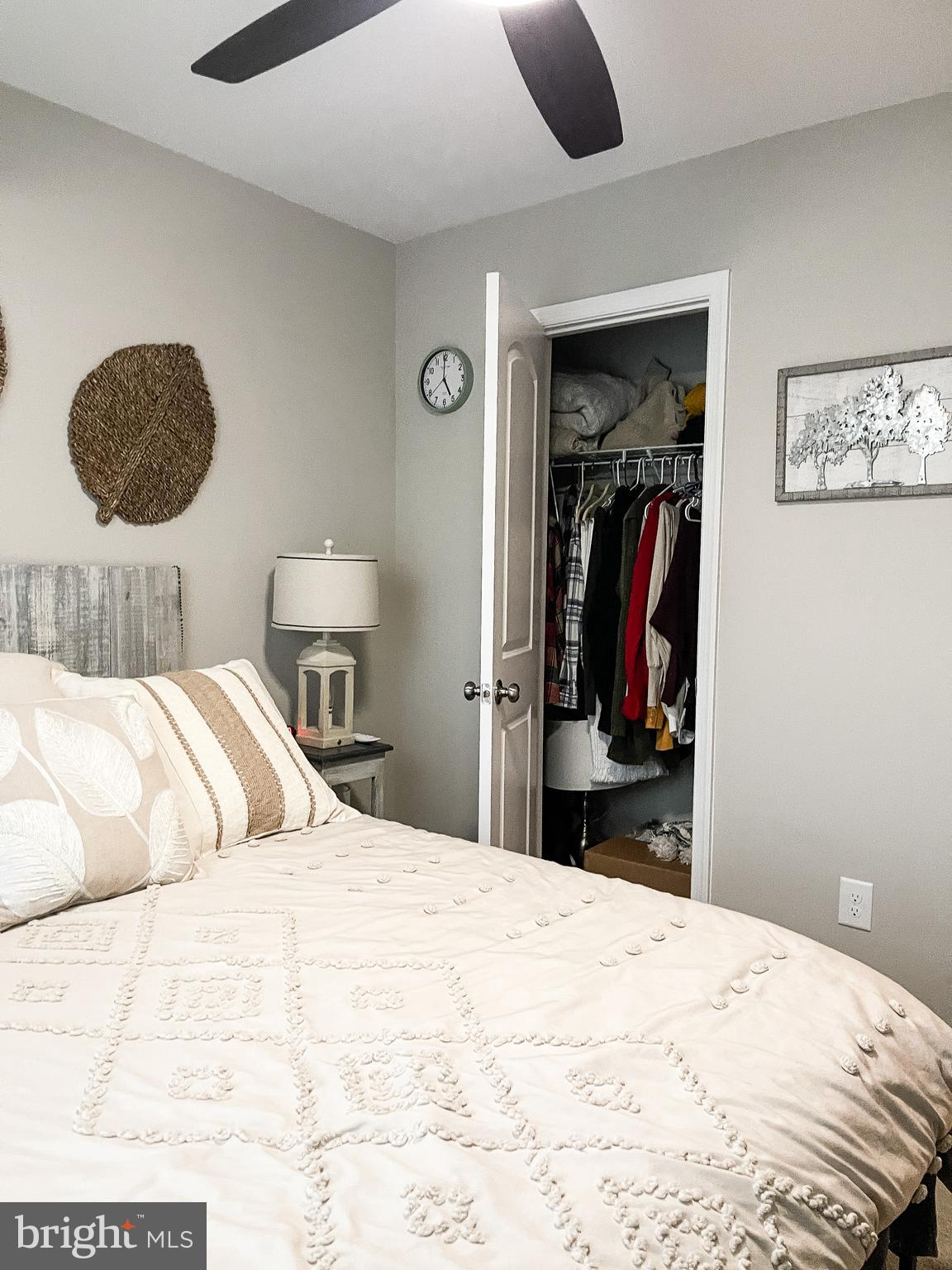 FORT HILL FARMS - Residential